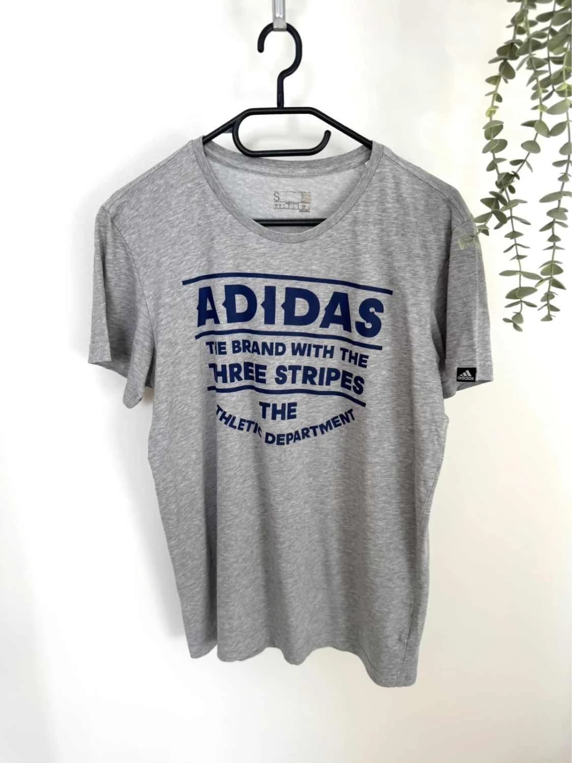T-shirt Adidas gris chiné imprimé logo manches courtes taille S - FP2512200 - Photo 2/6