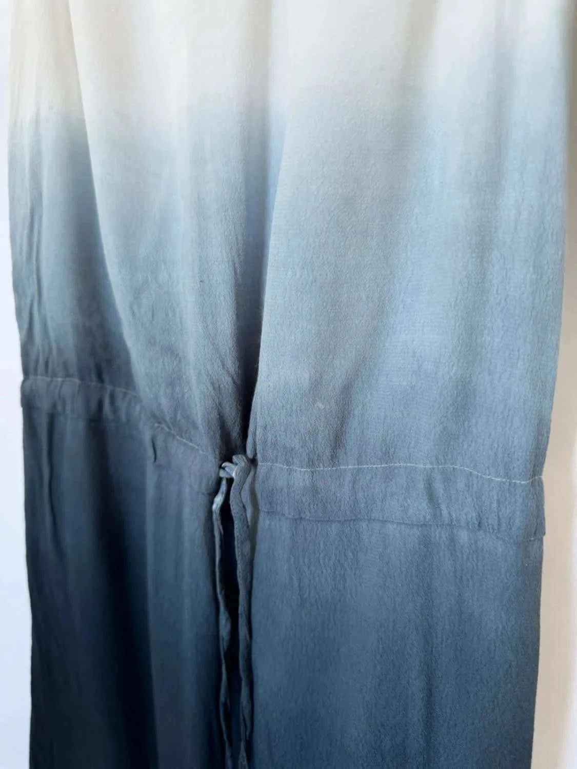 Robe Sud Express blanche et dégradé de bleu taille S cintrée - Photo 3/9
