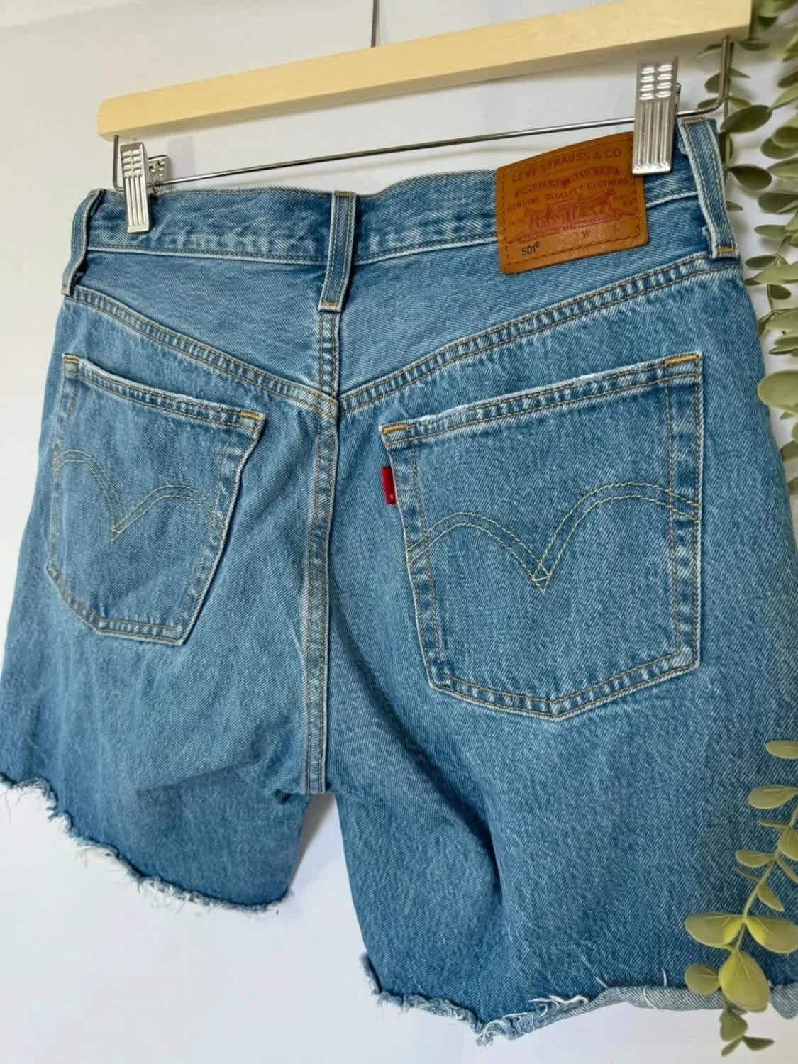 Short en jean Levi’s 501 W27 taille 37 - Photo 5/10