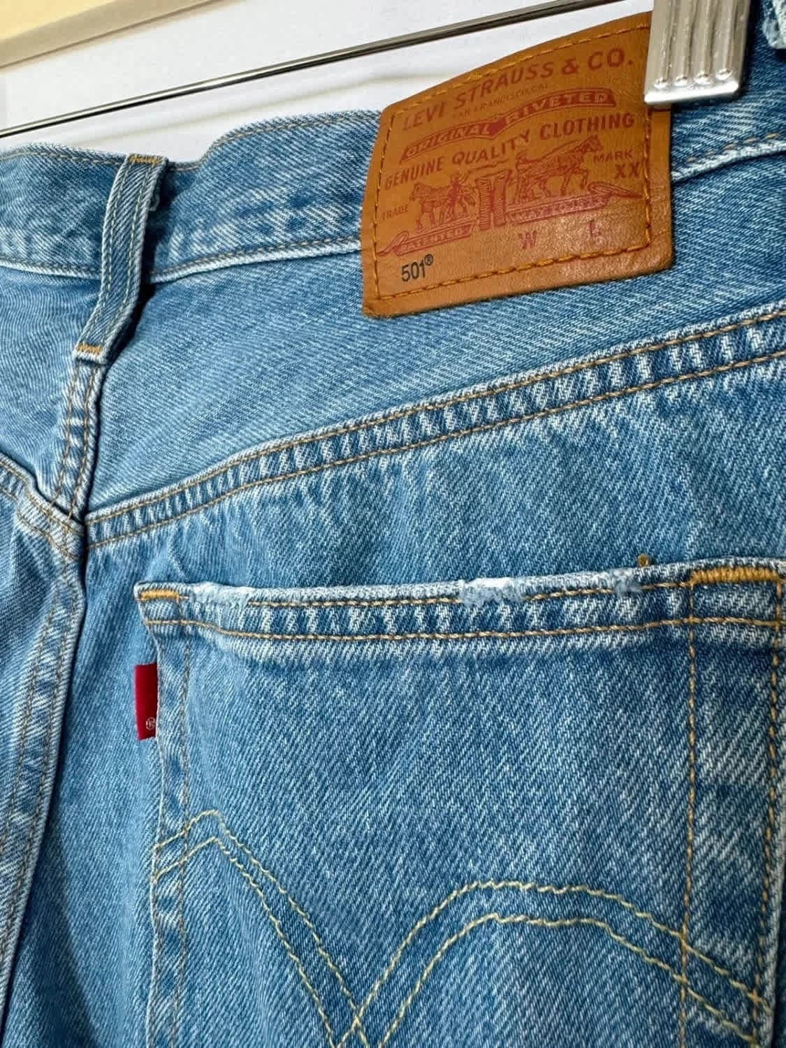 Short en jean Levi’s 501 W27 taille 37 - Photo 6/10