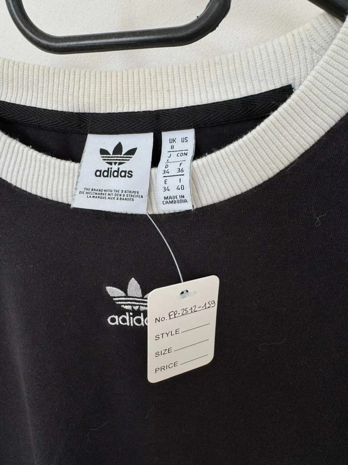 T-shirt manches longues Adidas Originals noir bandes blanches taille S - FP2512159 - Photo 4/6