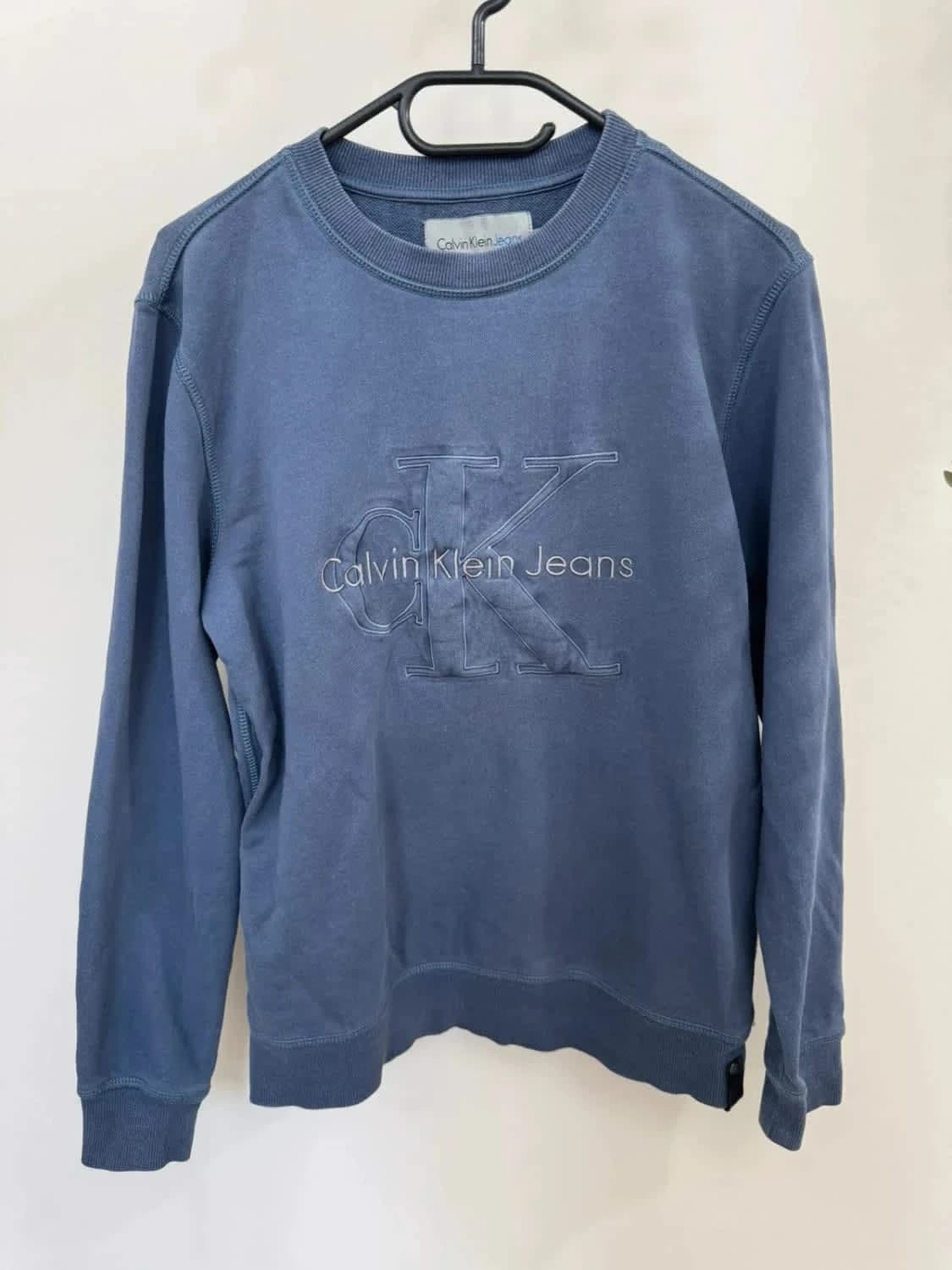 Sweat bleu Calvin Klein taille S - Photo 3/10