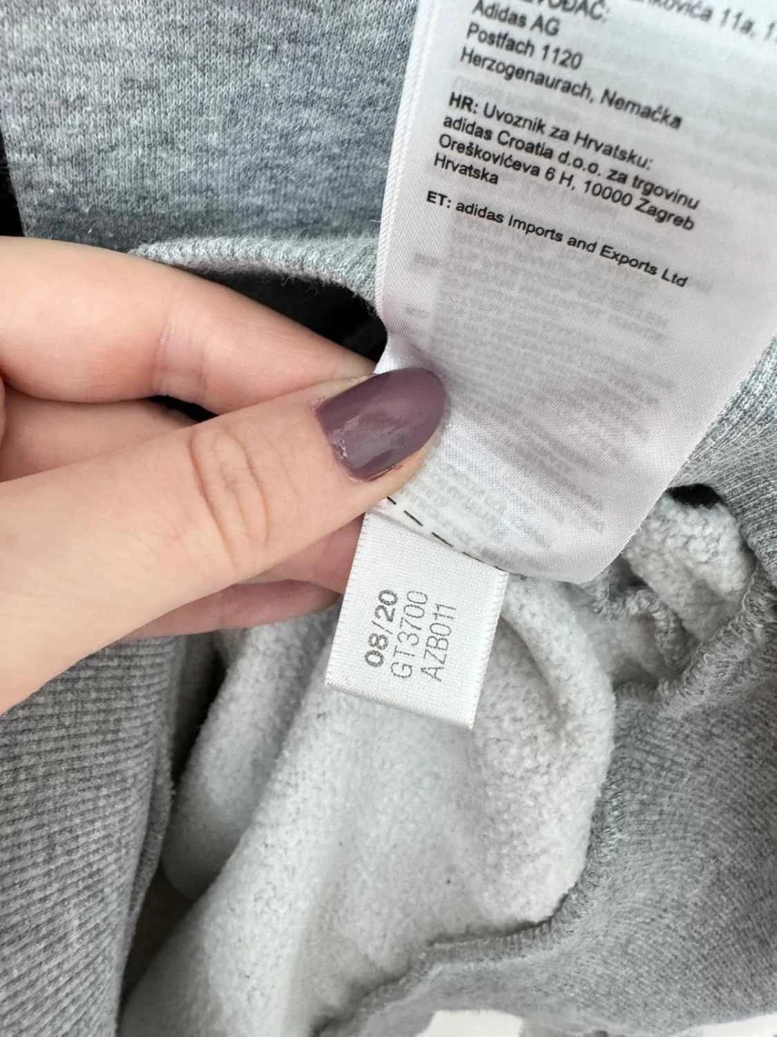 Sweat à capuche Adidas hoodie gris logo carré noir taille XL junior / M adulte - FP251298 - Photo 6/7