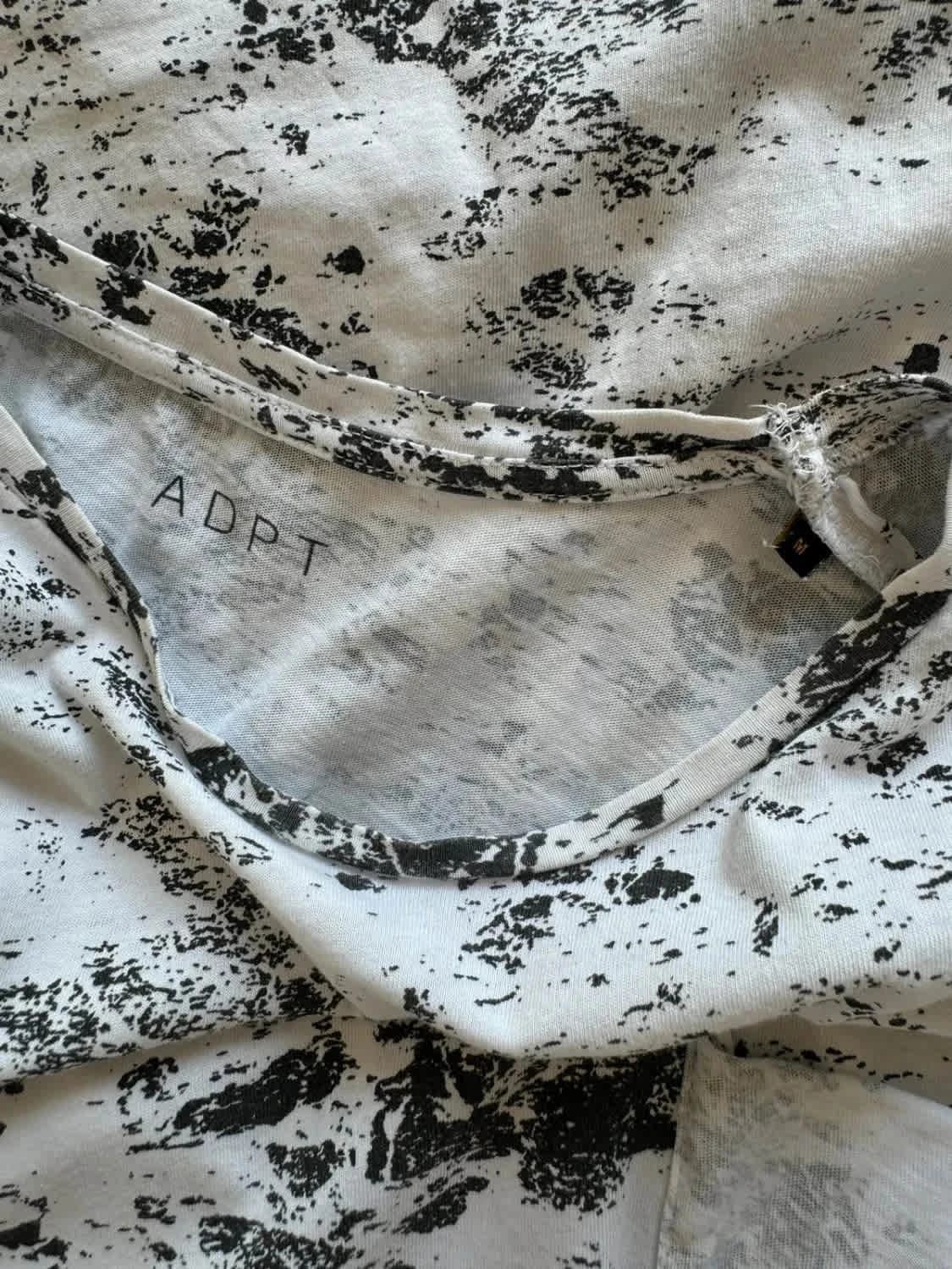 Tee-shirt ADPT motif marbré noir et blanc taille M - Photo 4/7