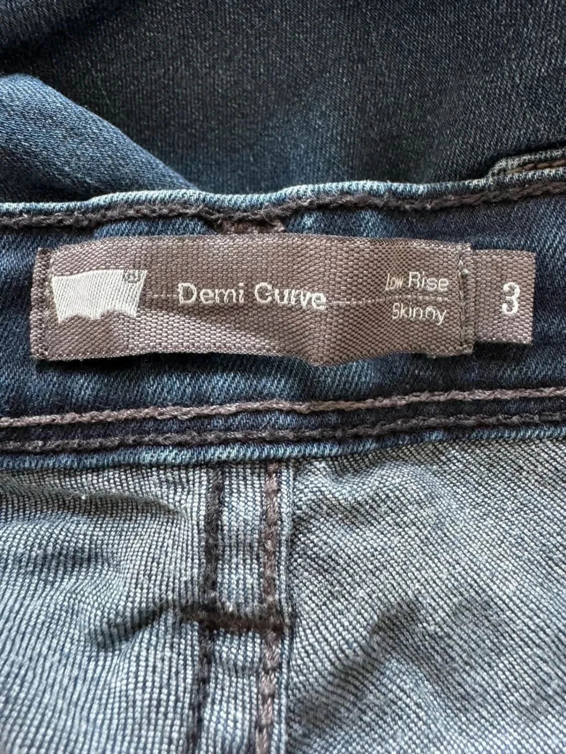 Levi’s jean beu demi curve taille 36 - Photo 6/8
