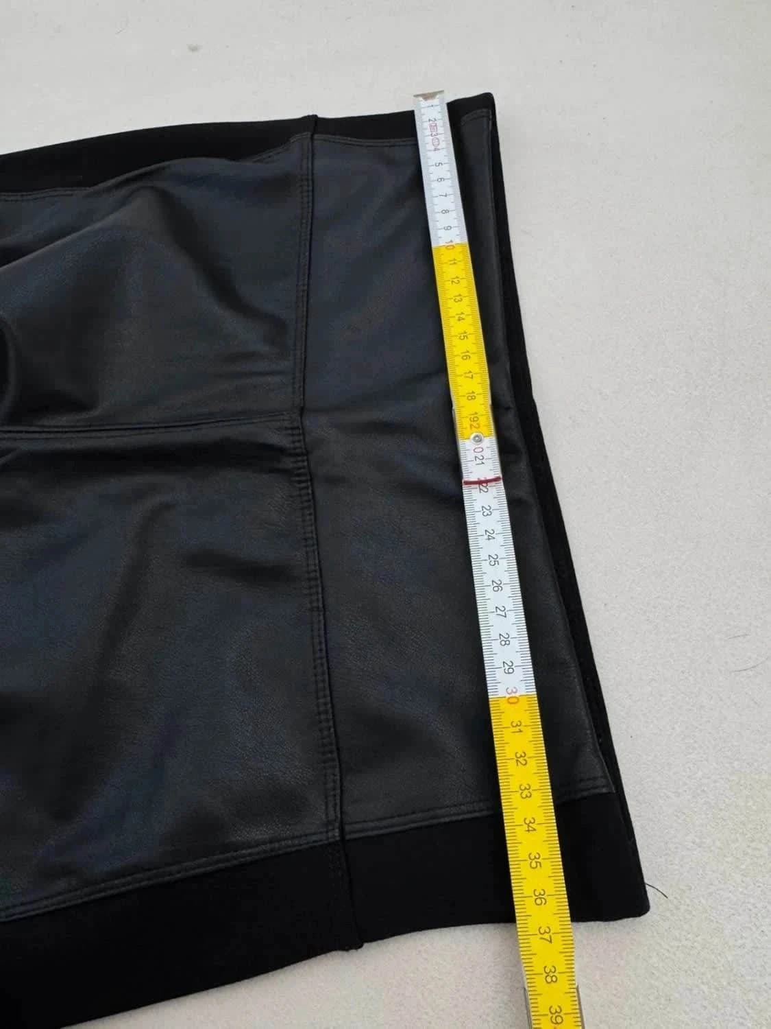 Calvin Klein legging polaire en simili cuir noir stretch taille S - Photo 7/7