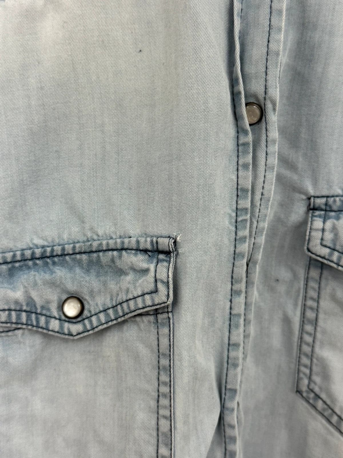 Chemise denim IKKS bleu clair taille 38 - Photo 6/9