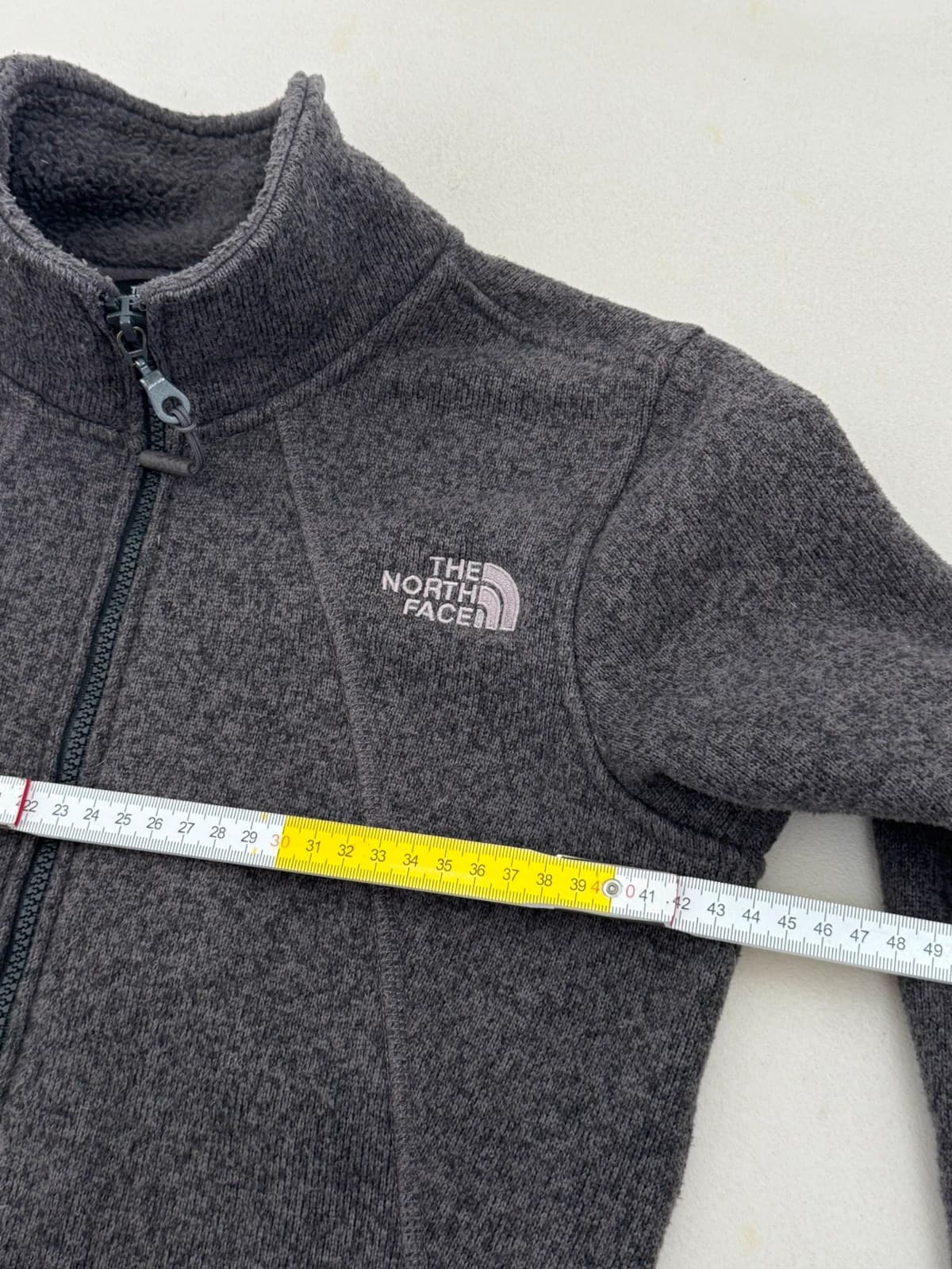 Veste polaire zippée The North Face gris chiné taille S - Photo 12/13