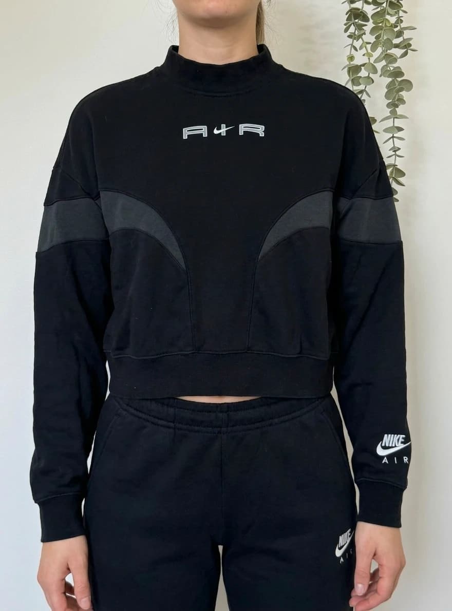 Sweat crop Nike Air noir taille M - Photo 1/9