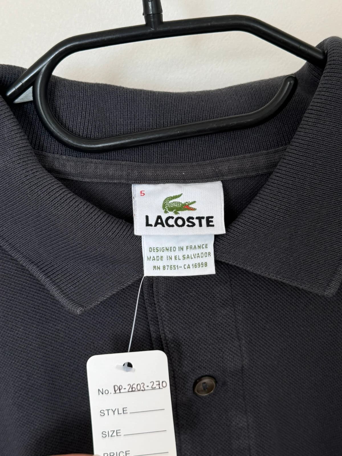 Polo piqué Lacoste gris anthracite taille 5/L - PP2603270 - Photo 6/9