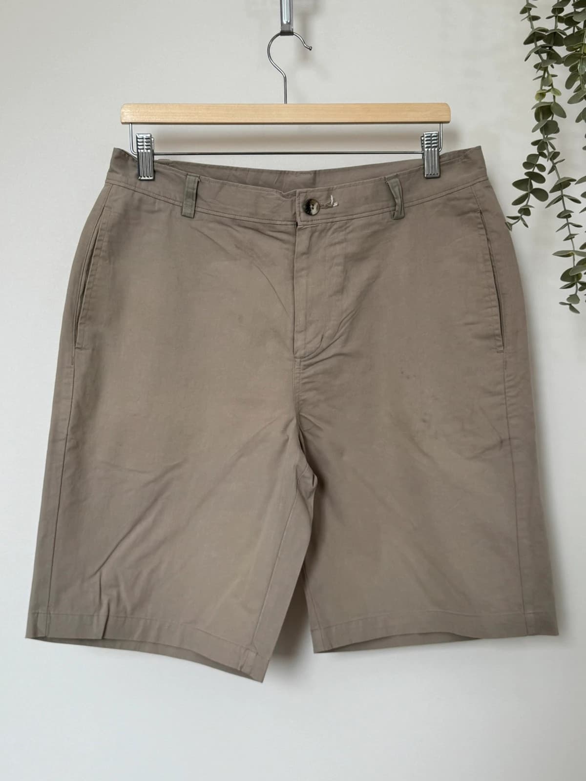 Short chino Disney Mickey beige taille W32/M - PP2603118 - Photo 2/10