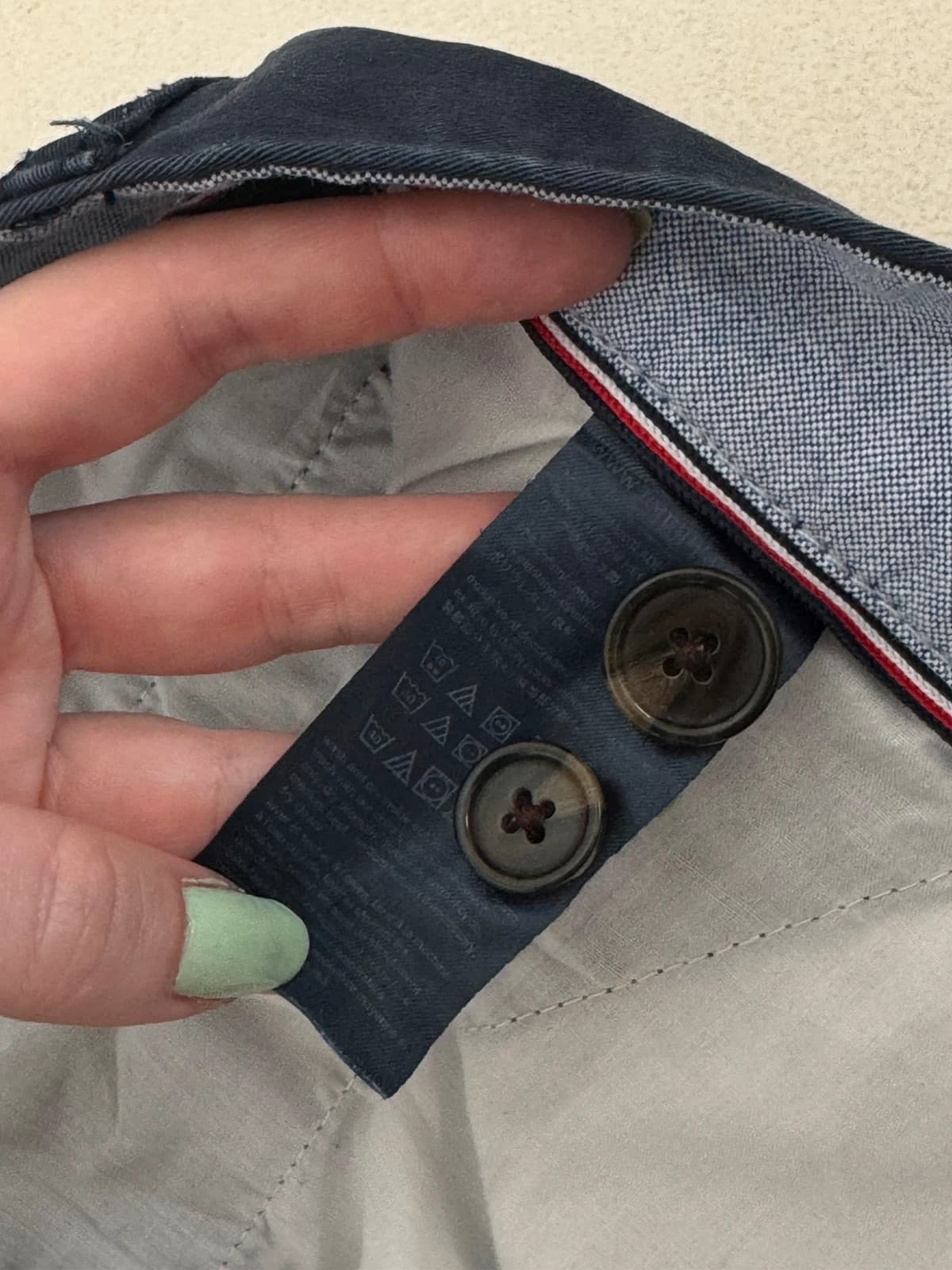 Short chino Tommy Hilfiger bleu marine taille W36/XL - PP2603119 - Photo 7/9