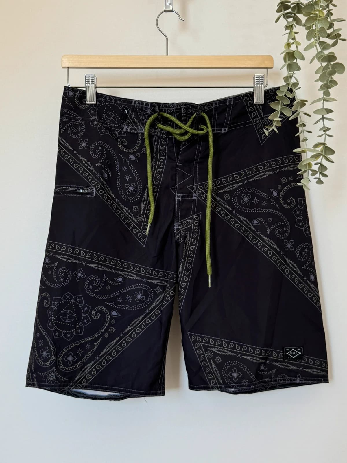 Short de bain boardshort Split Co noir motif bandana taille 30/M - PP2603192 - Photo 2/8