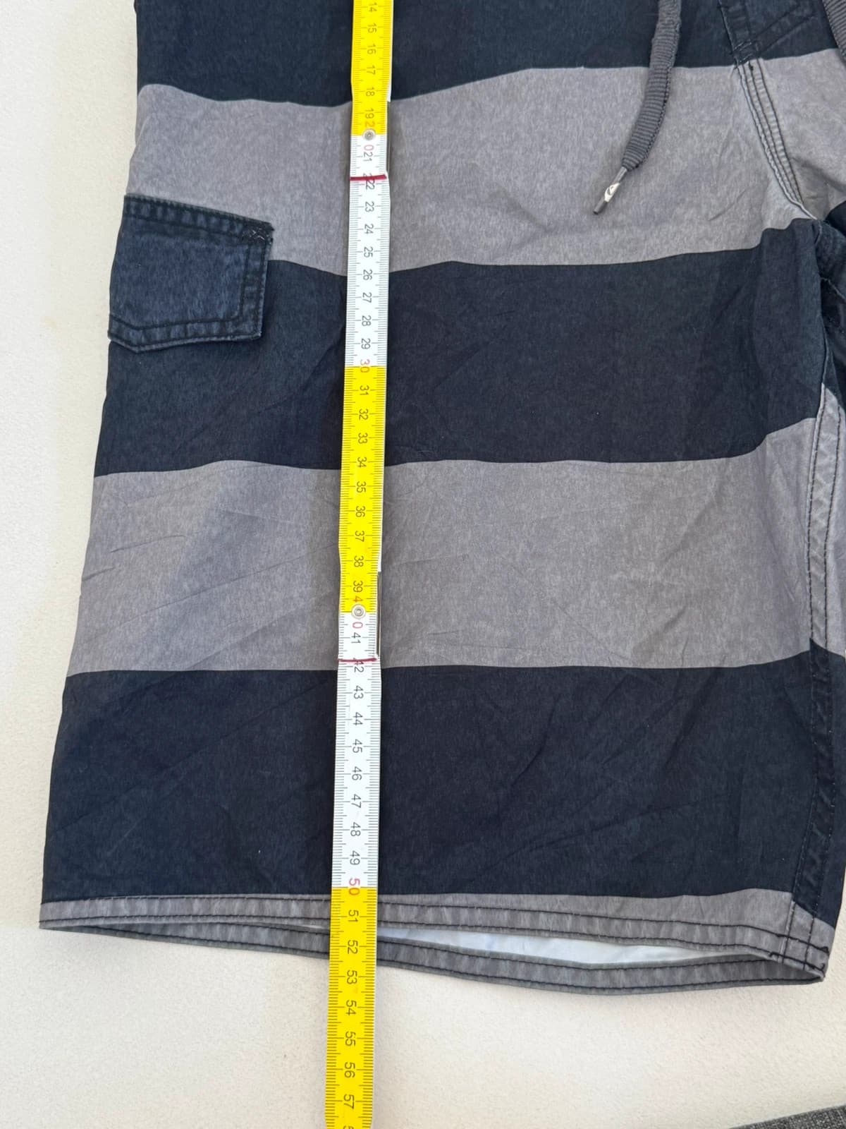 Short de bain Quiksilver rayé noir gris taille L/W34 - PP2603222 - Photo 9/9