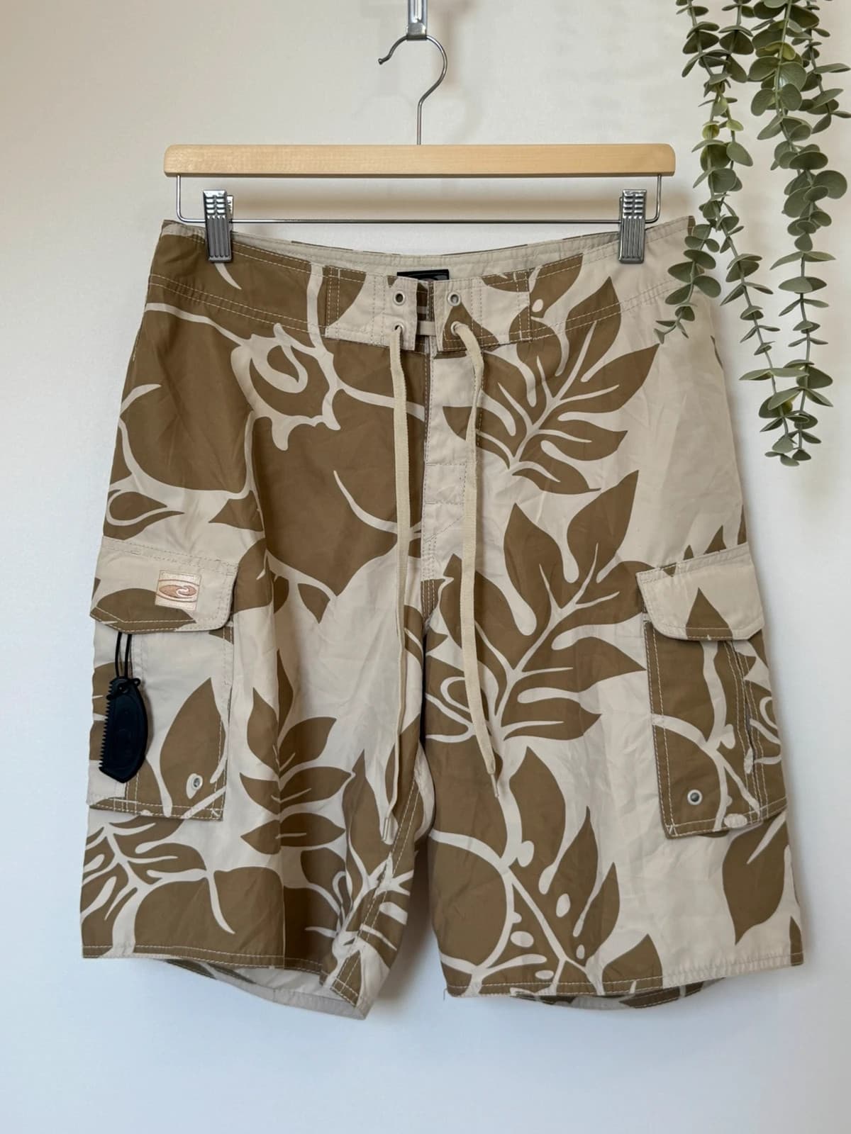 Short de bain Hawaiian beige kaki motif floral taille 30/S - PP2603225 - Photo 2/8