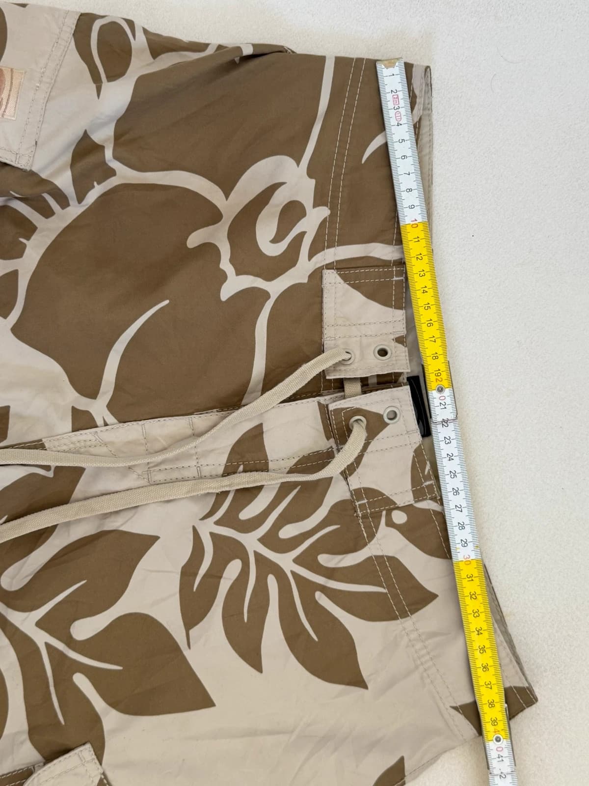Short de bain Hawaiian beige kaki motif floral taille 30/S - PP2603225 - Photo 7/8