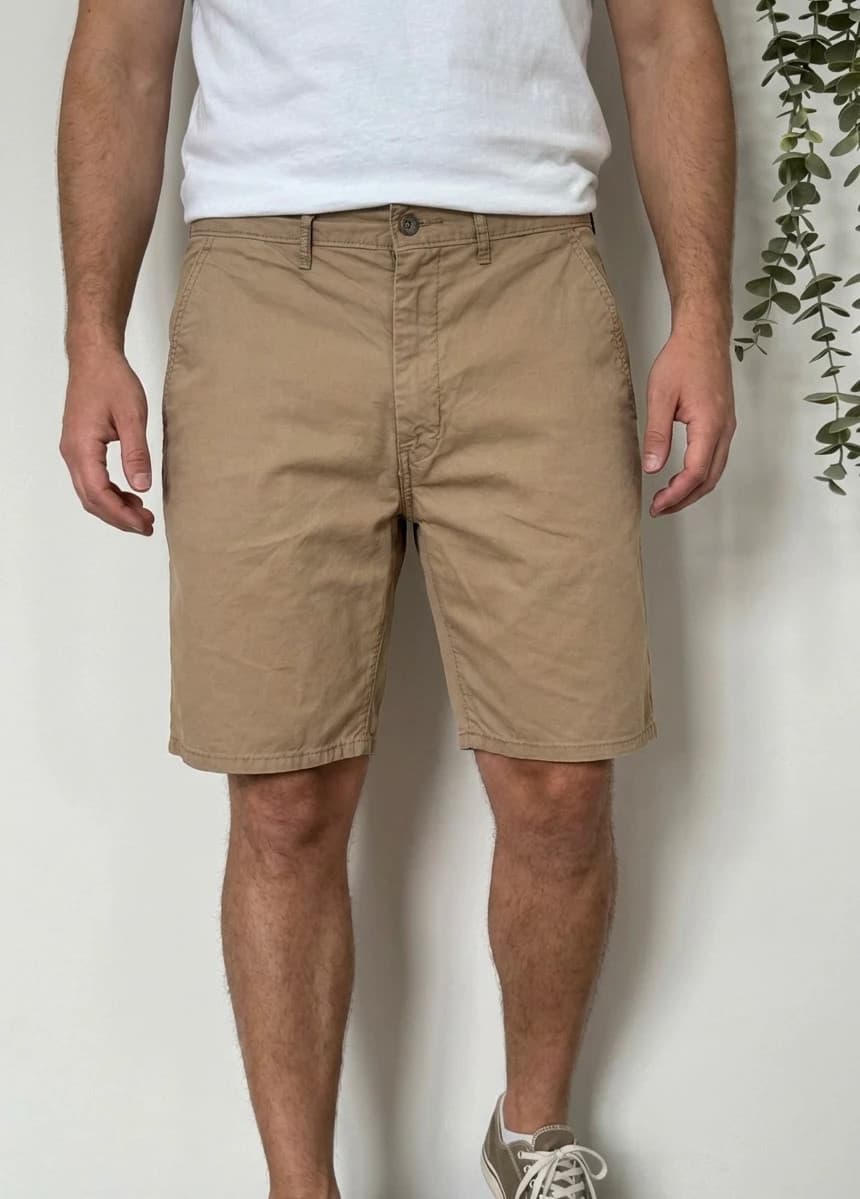 Short chino Levi's beige white tab taille W34 - PP2603153 - Photo 1/10