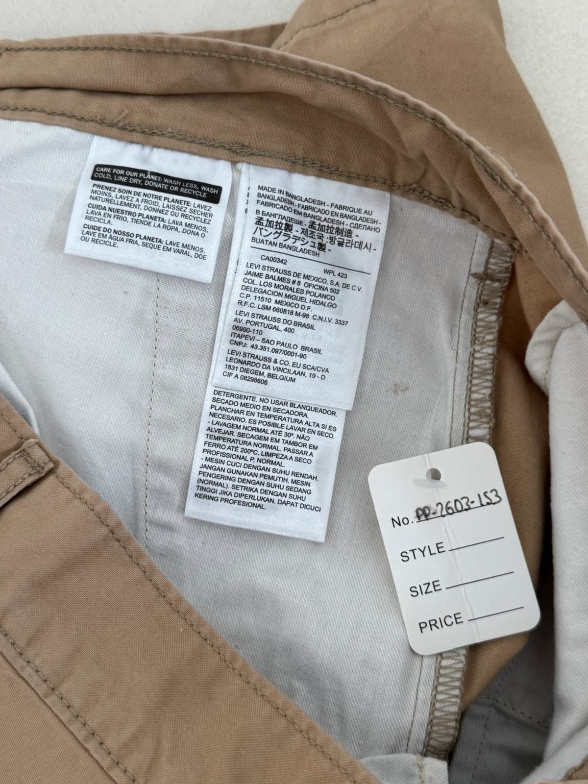 Short chino Levi's beige white tab taille W34 - PP2603153 - Photo 5/10