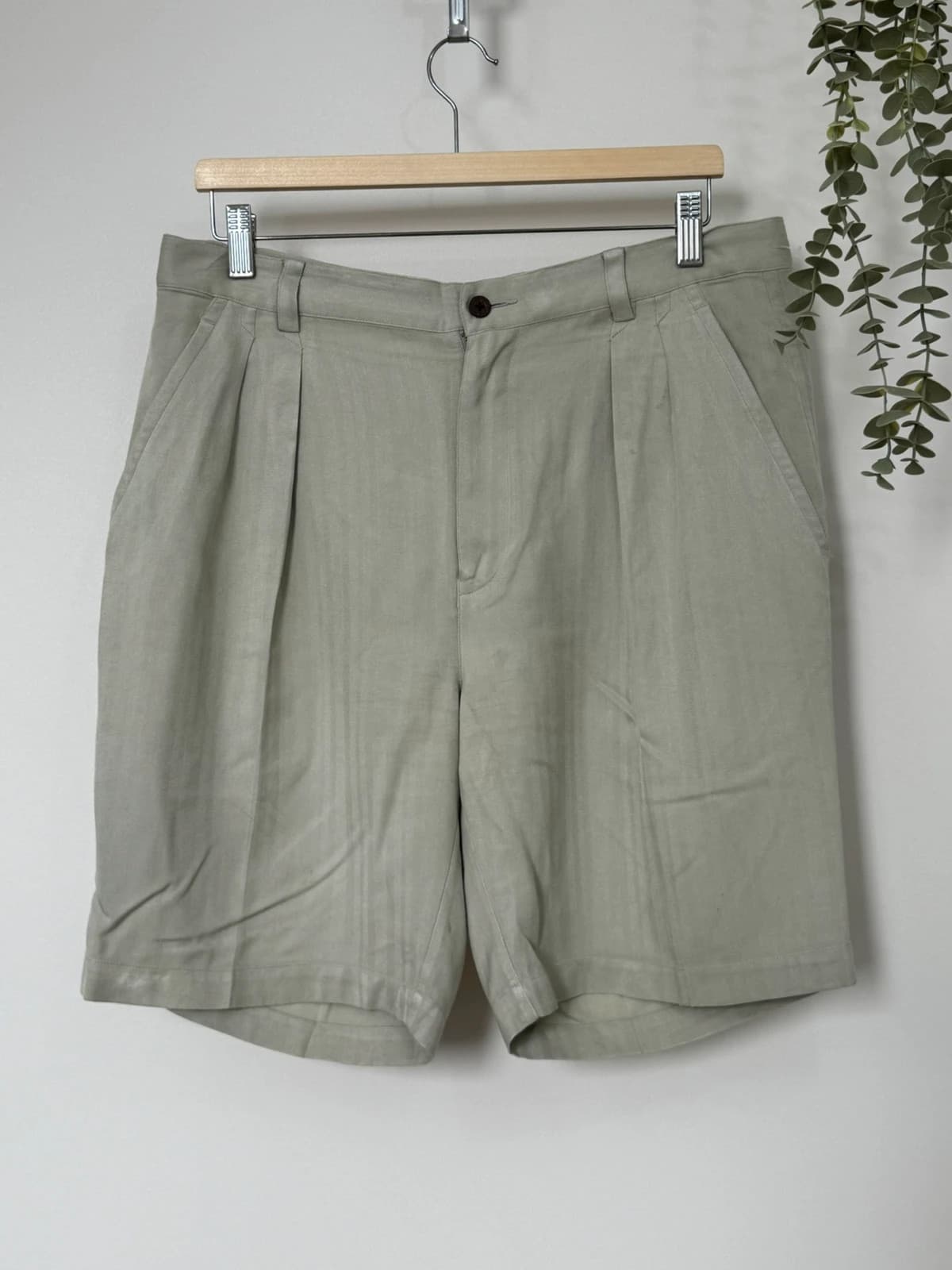 Short chino fluide relax Tommy Bahama gris clair taille W34 - PP2603159 - Photo 2/7