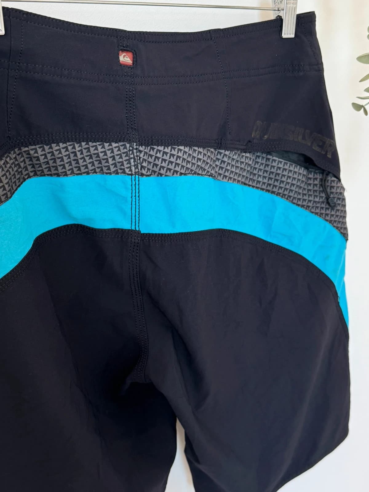 Short de bain Quiksilver noir bleu taille M - PP2603199 - Photo 6/9