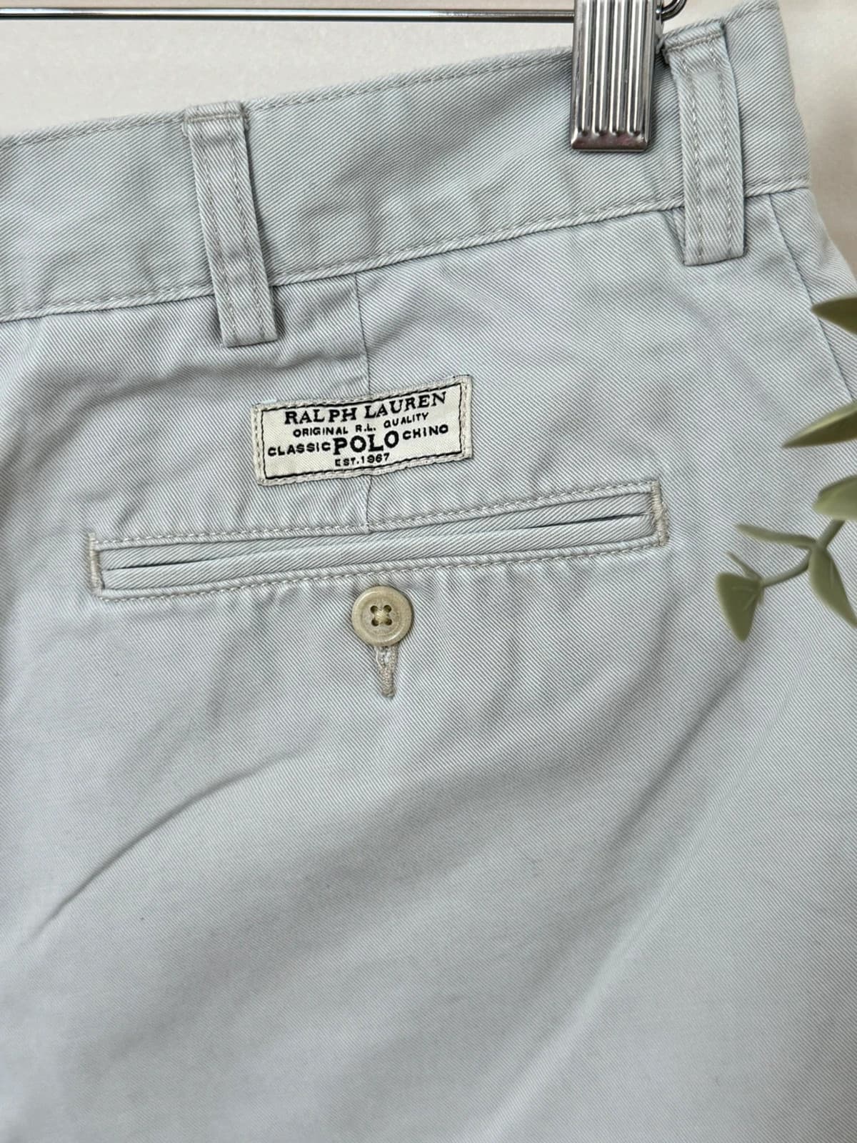 Short chino Prospect Polo Ralph Lauren gris clair taille W34/L - PP2603154 - Photo 4/9