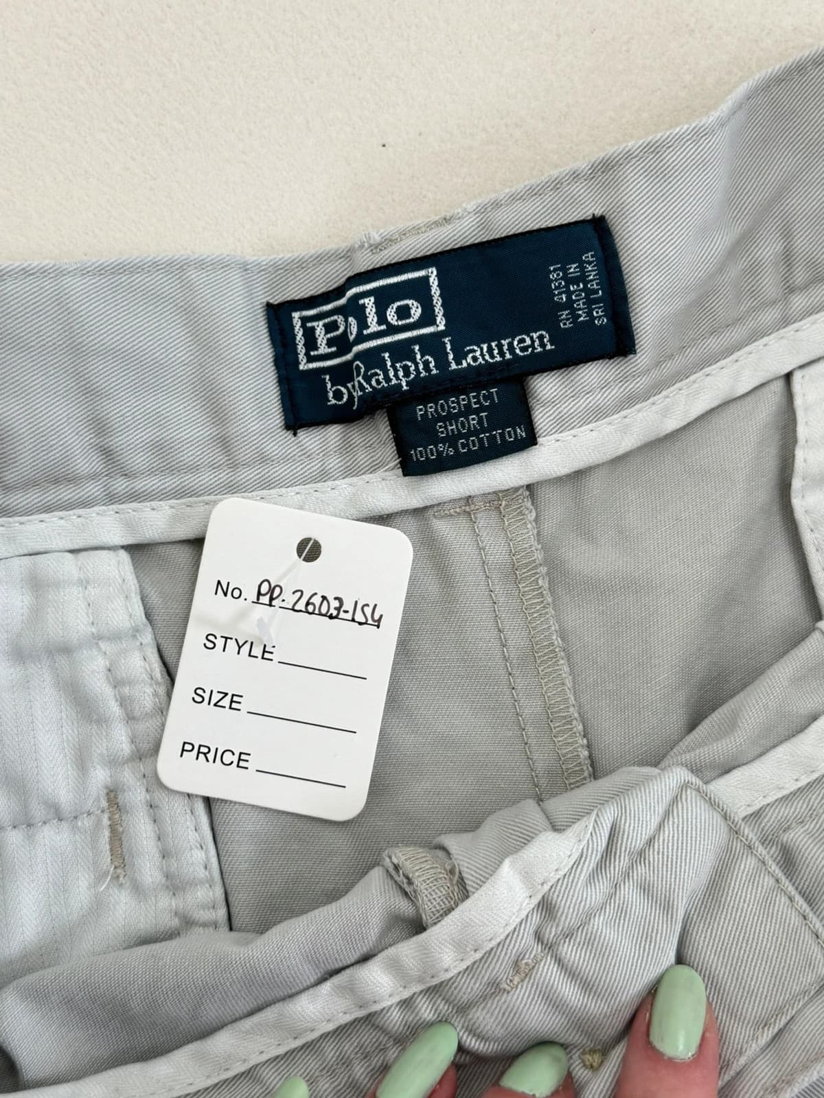 Short chino Prospect Polo Ralph Lauren gris clair taille W34/L - PP2603154 - Photo 6/9