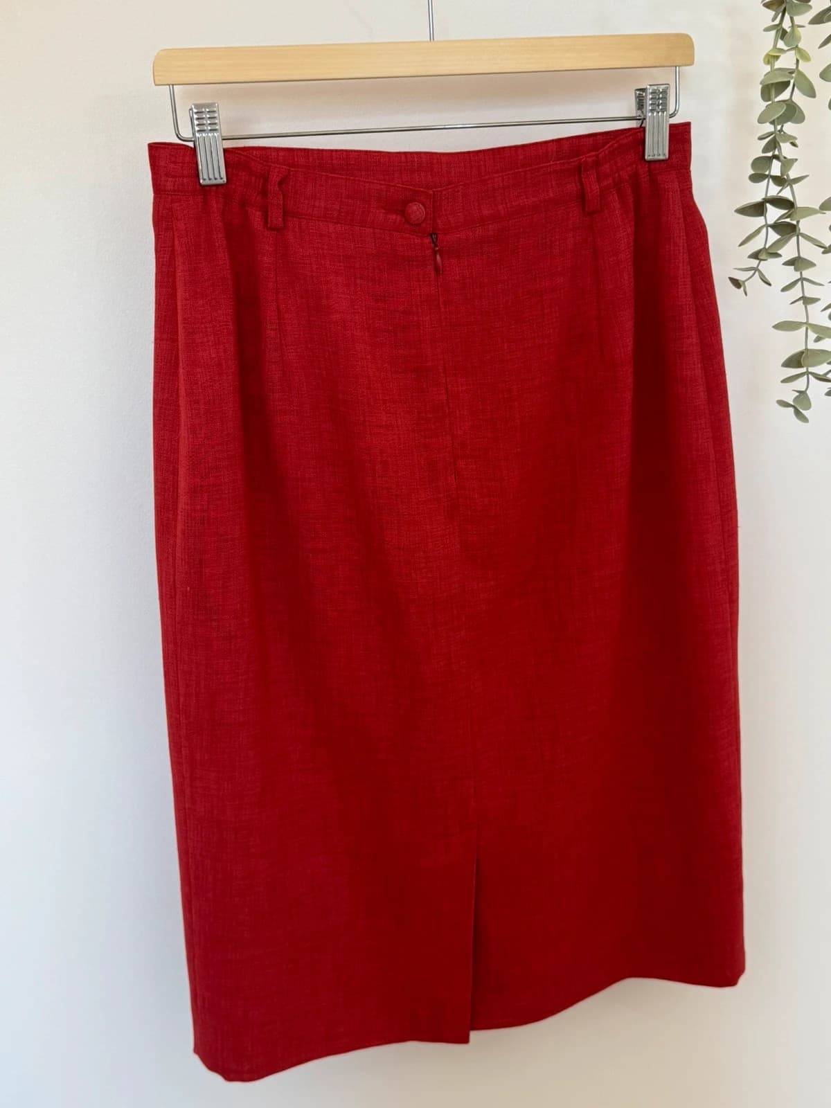 Ensemble tailleur haut jupe Un Jour Ailleurs rouge taille 40 - Photo 10/13