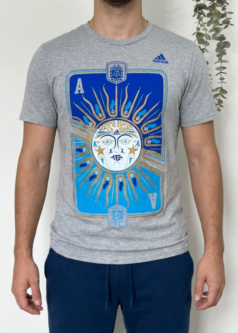 T-shirt Adidas AFA Argentina gris imprimé football taille M - DN260441 - Photo 1/7