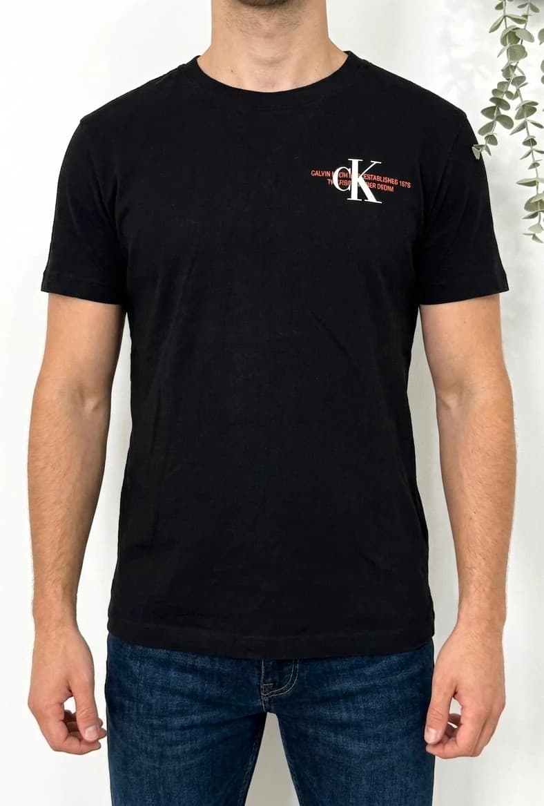 T-shirt Calvin Klein Jeans noir logo dos taille M - FP260329 - Photo 1/9