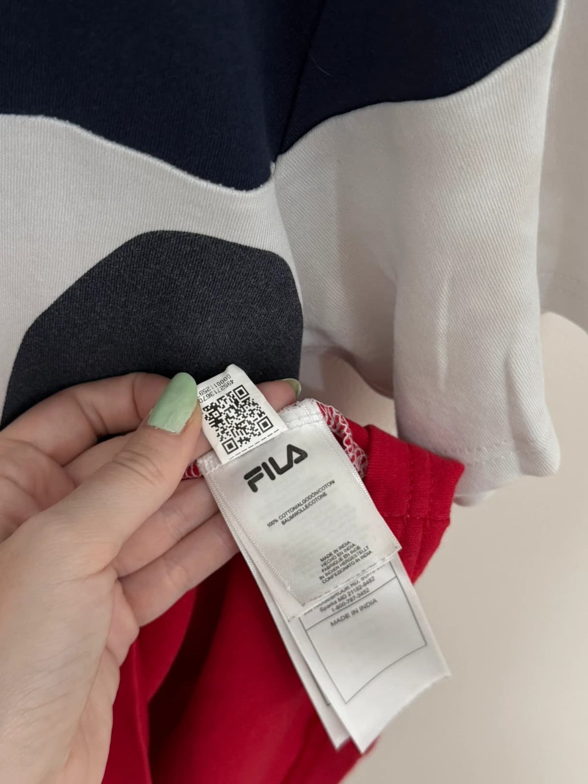 T-shirt Fila colorblock bleu blanc rouge grand logo taille S - Photo 6/8