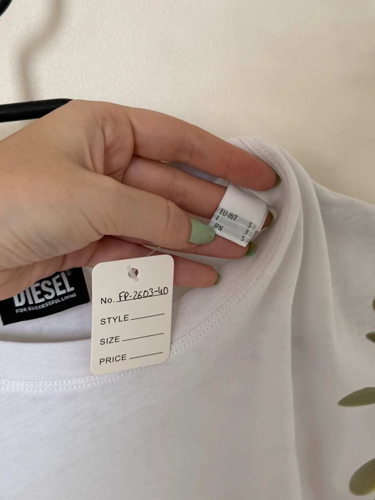 T-shirt Diesel blanc logo contour taille S - FP260340 - Photo 5/9