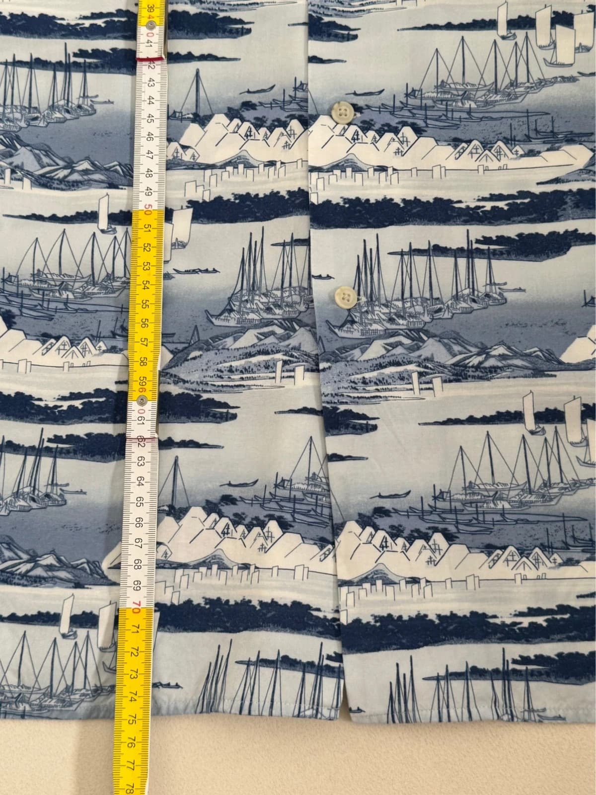 Chemise manches courtes Uniqlo motif marin voile imprimé nautique bleu taille M - Photo 7/7