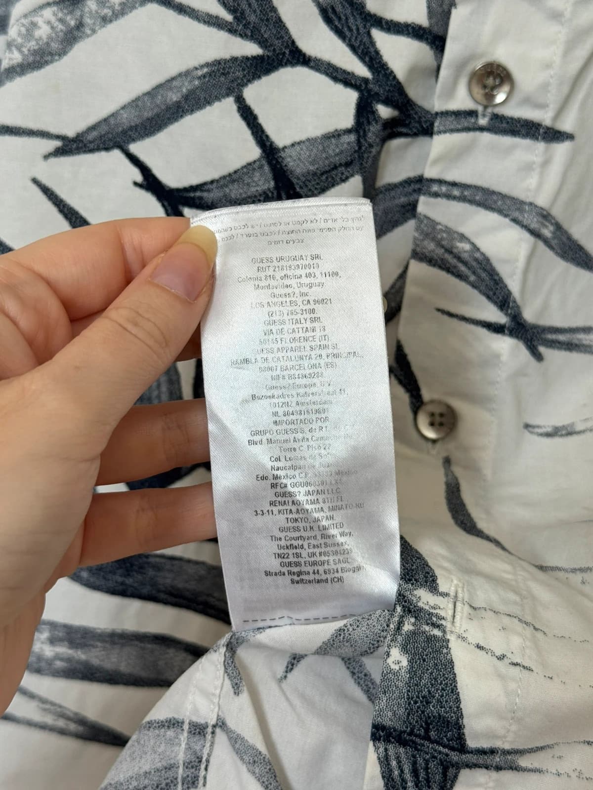 Chemise manches courtes slim fit Guess feuilles blanc gris taille S - DN260537 - Photo 8/11