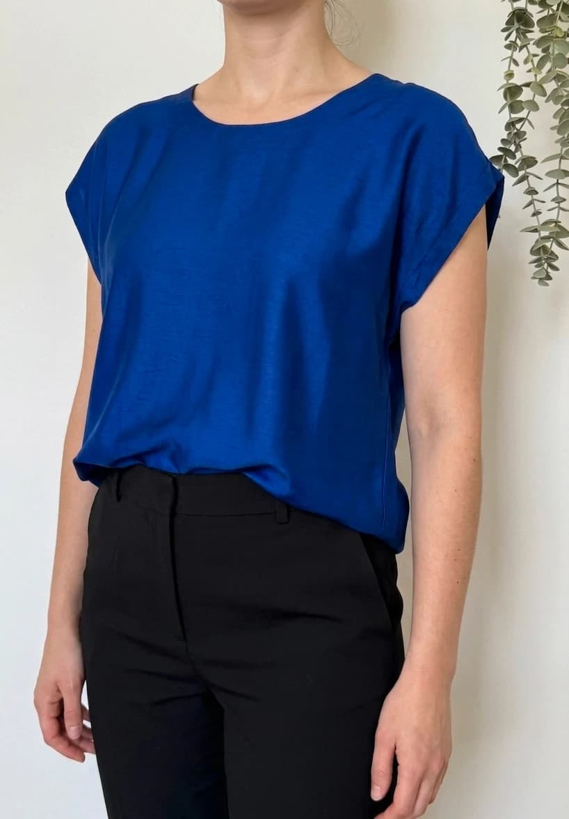Blouse fluide manches courtes vintage Yves Saint Laurent Variation bleu roi taille L - Photo 1/8