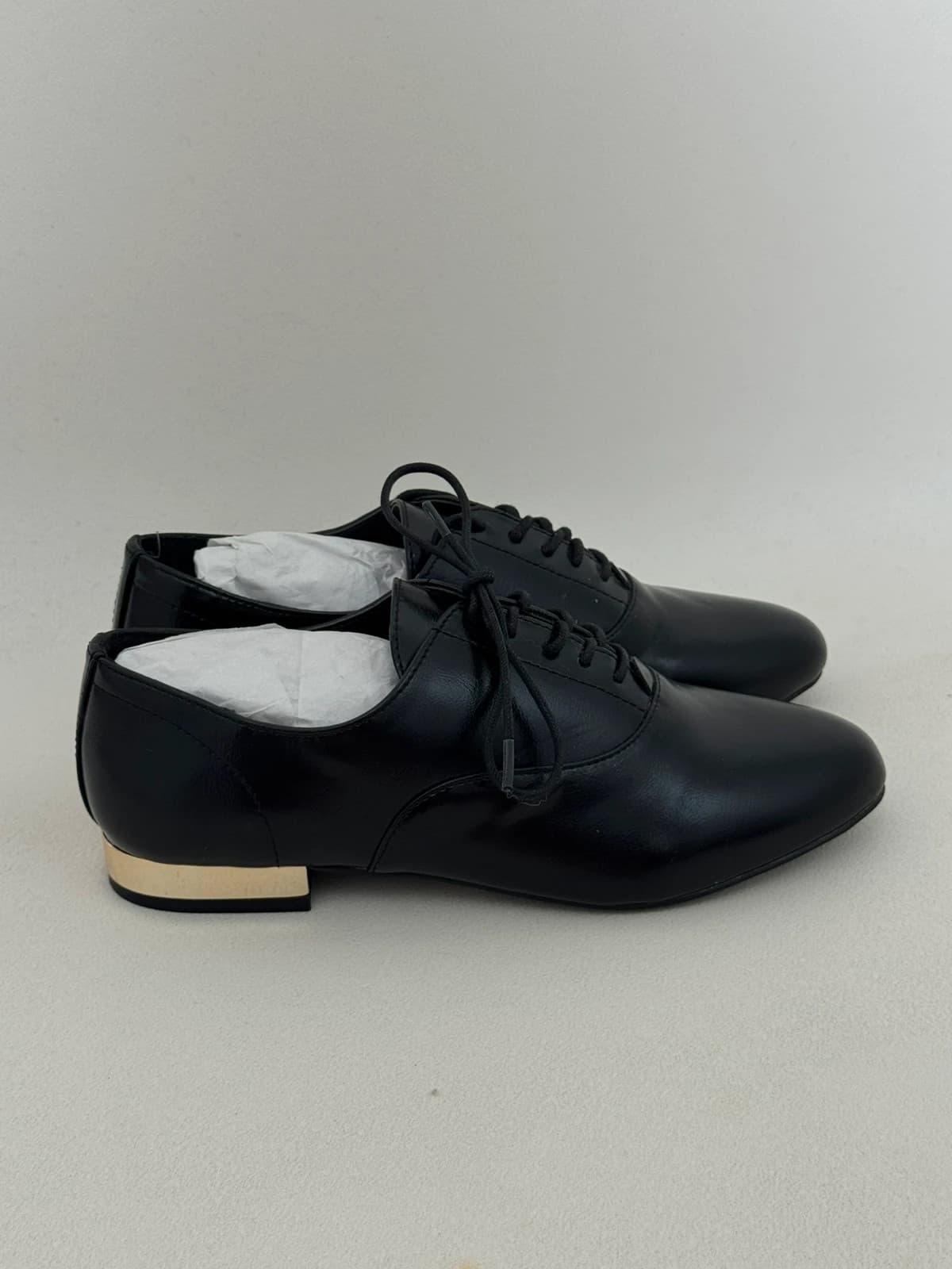 Derbies Naf Naf cuir noir talon doré taille 37 - Photo 2/7