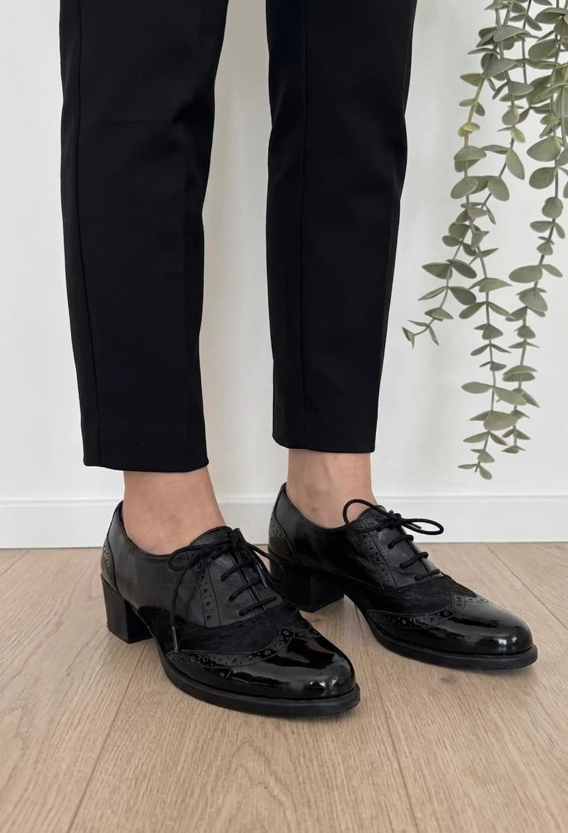 Derbies à talons Daniela's cuir noir verni daim taille 39 - Photo 1/11