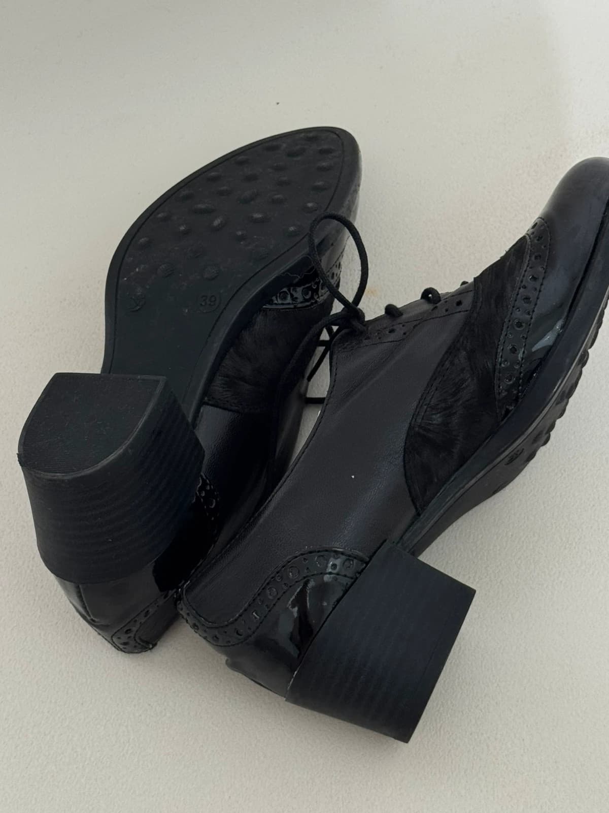 Derbies à talons Daniela's cuir noir verni daim taille 39 - Photo 8/11