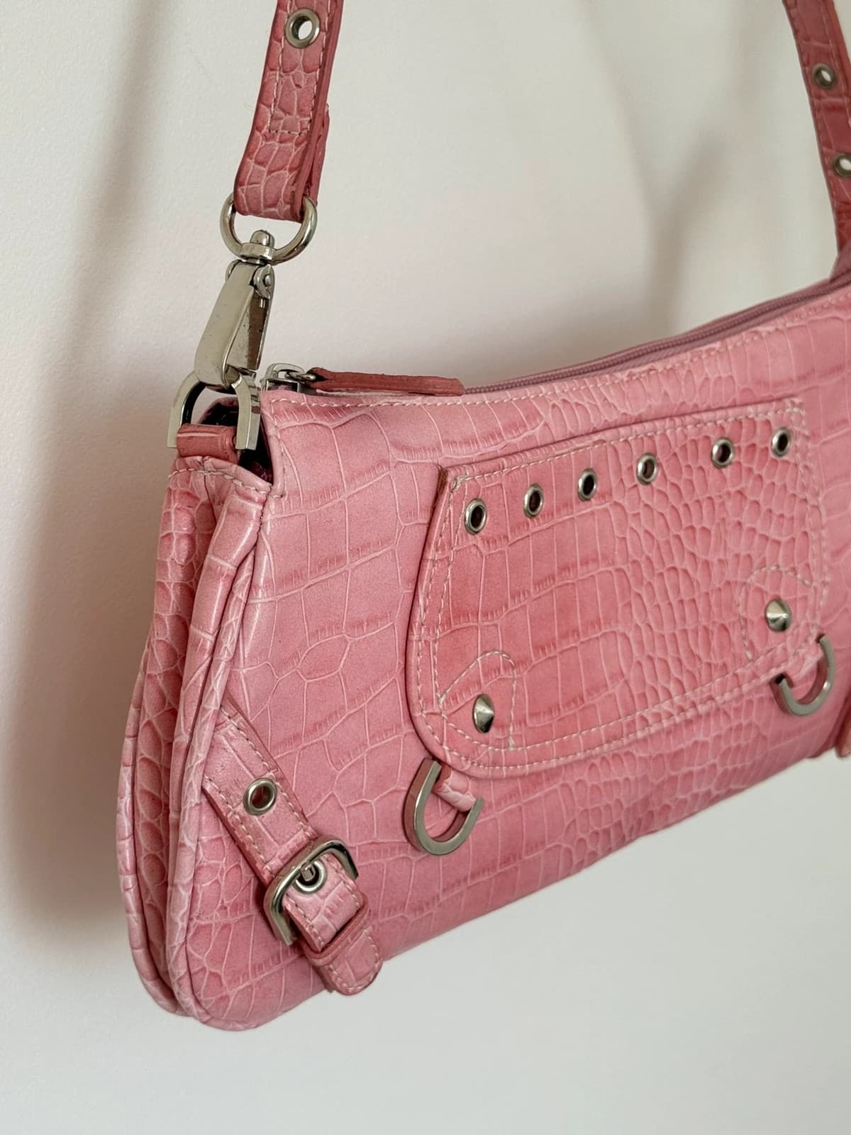 Sac baguette Fuchsia Paris rose effet croco Y2K avec mini pochette assortie - Photo 3/19