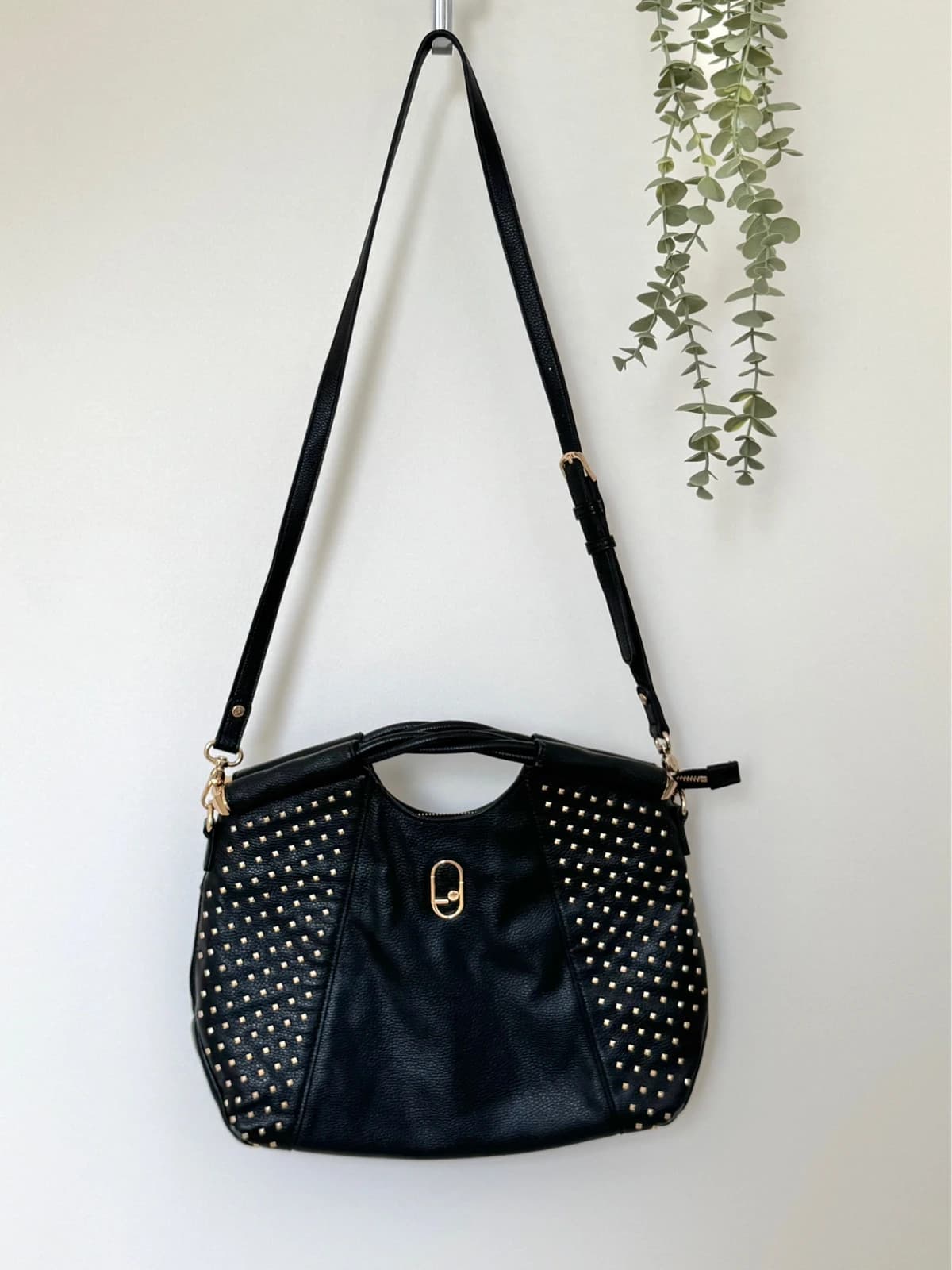 Sac à main bandoulière Liu Jo noir clous dorés - Photo 2/18