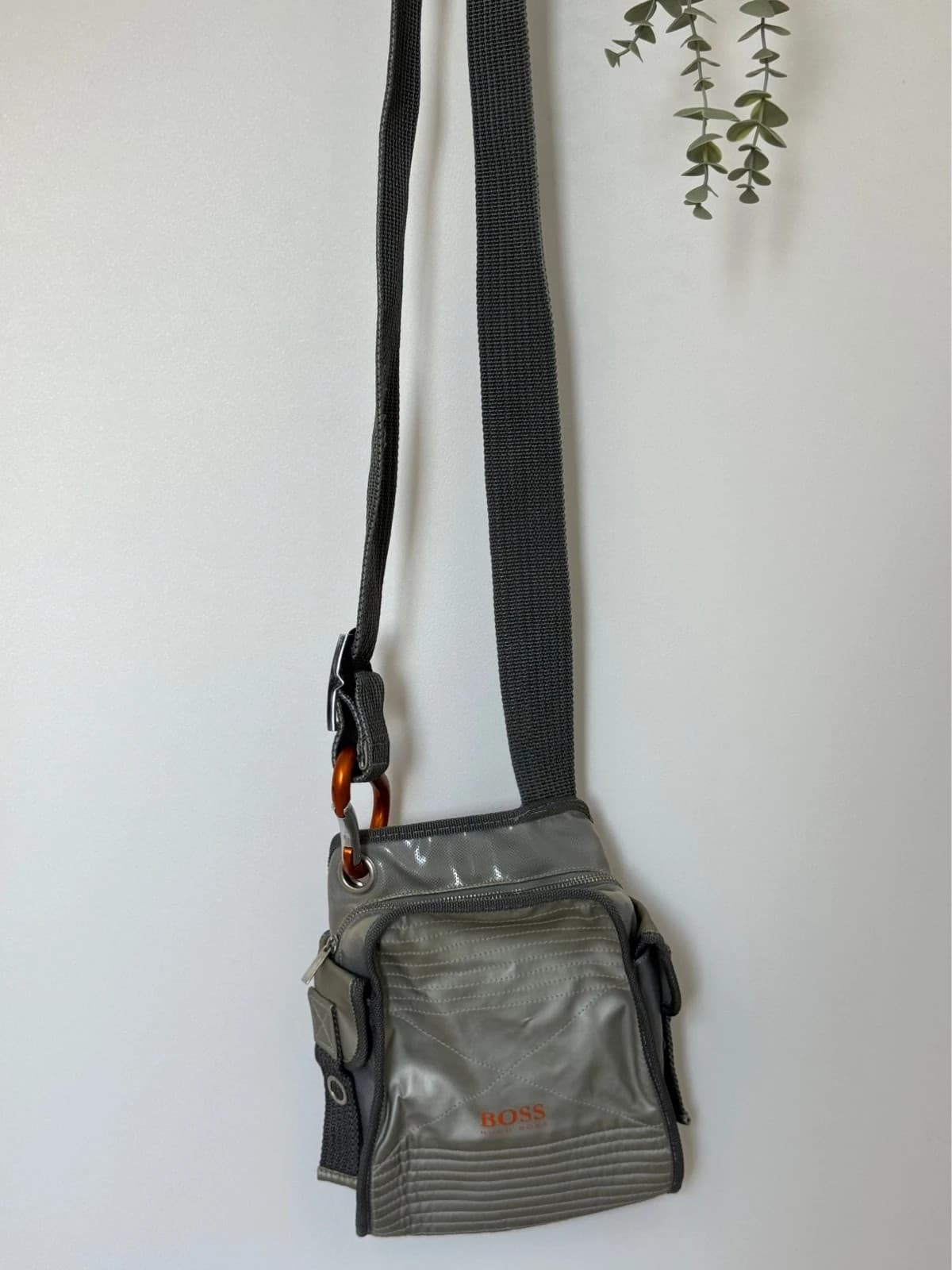 Sac bandoulière vintage BOSS Orange Hugo Boss gris kaki techwear Y2K - Photo 2/12