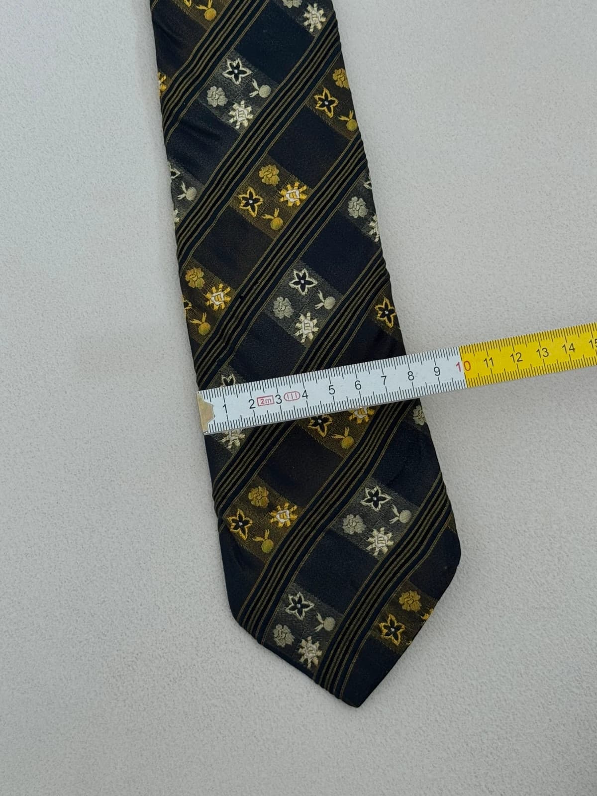 Cravate vintage Courrèges Paris soie bleu marine motifs floraux géométriques - Photo 5/5