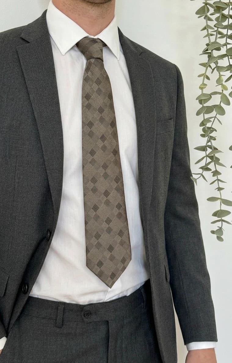 Cravate De Fursac soie damier géométrique beige taupe made in Italy - Photo 1/6