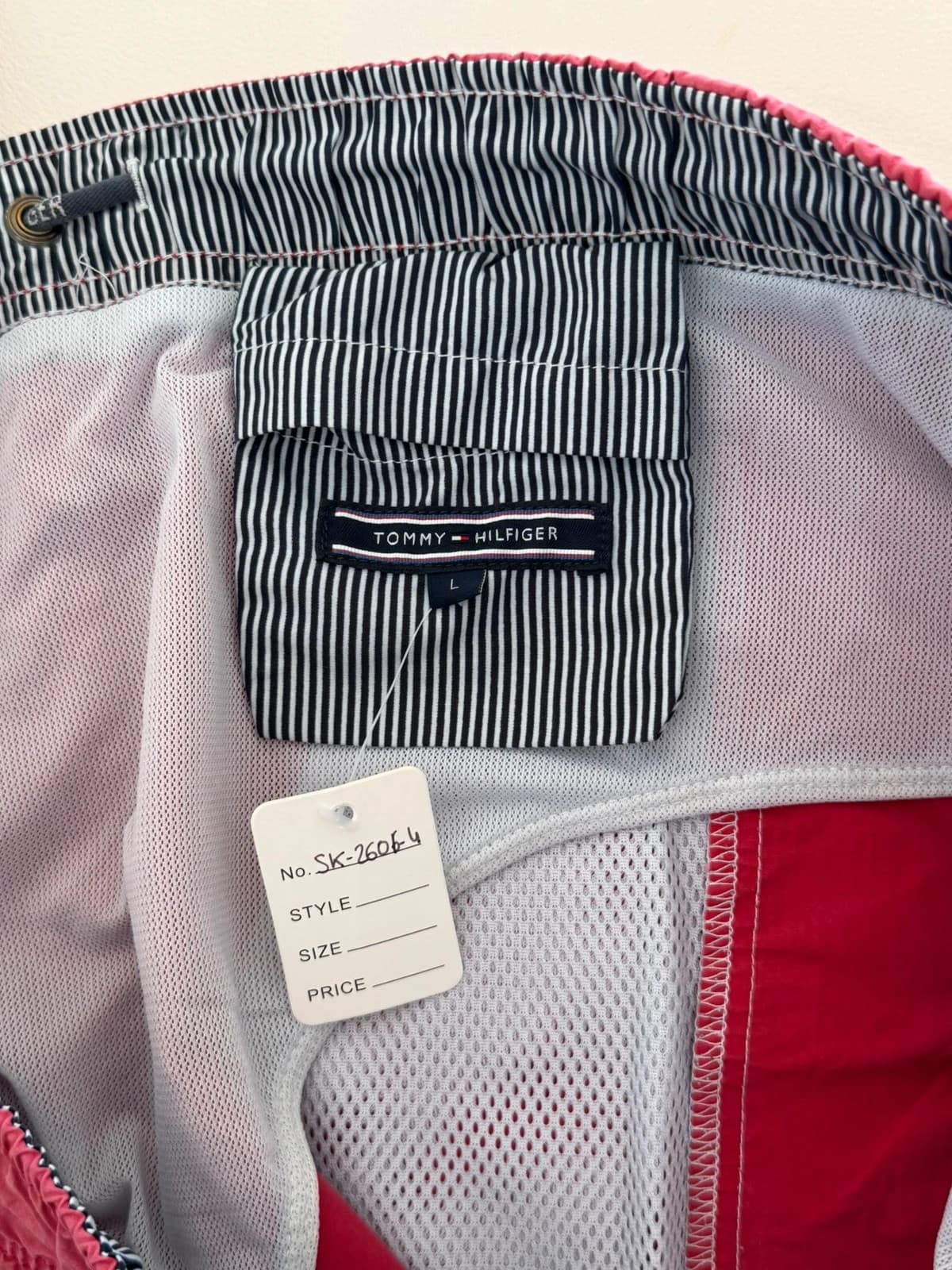 Short de bain Tommy Hilfiger rose foncé taille L - SK26064 - Photo 3/11