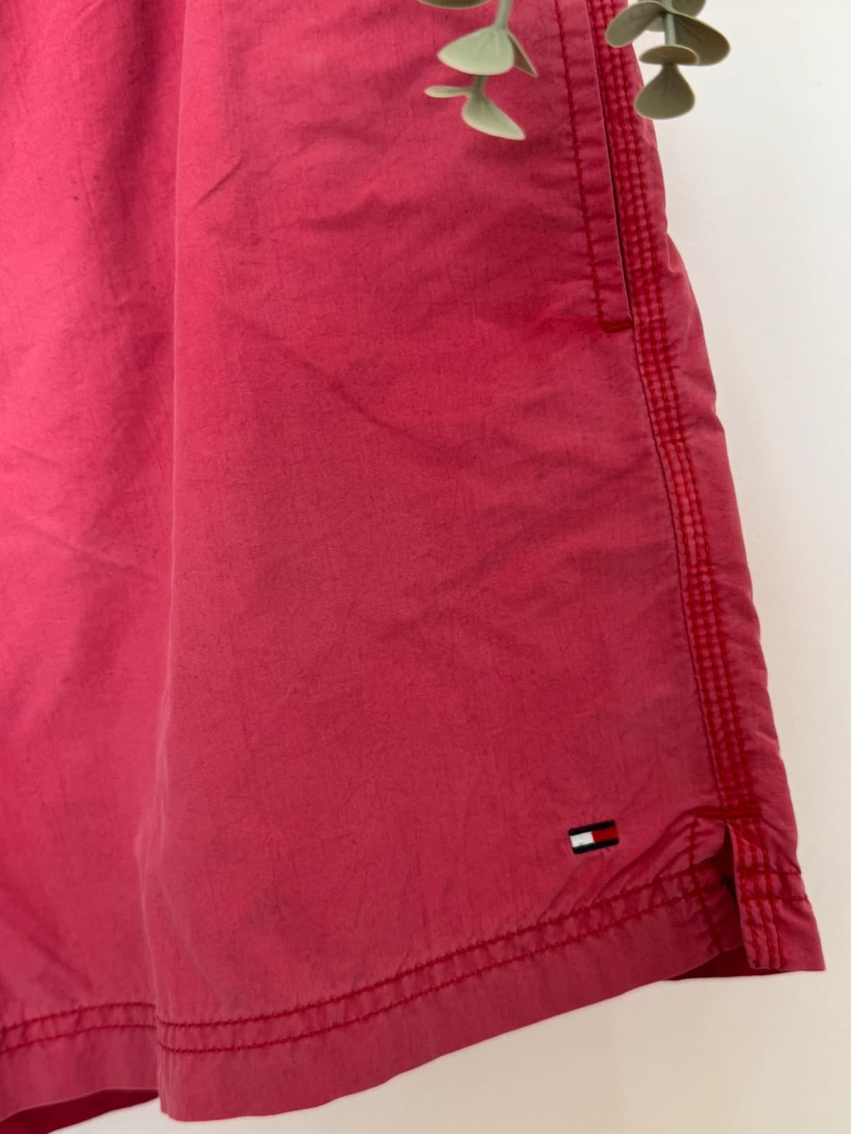 Short de bain Tommy Hilfiger rose foncé taille L - SK26064 - Photo 6/11
