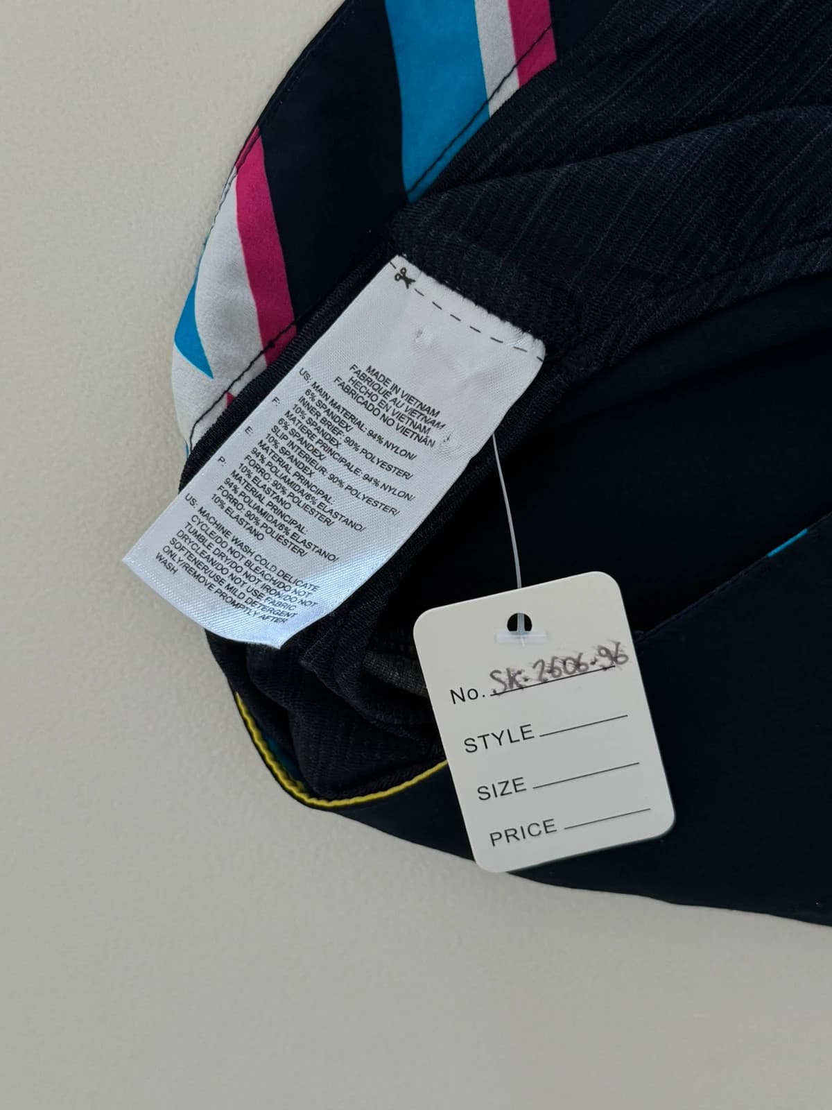 Short Reebok CrossFit bleu marine/noir graphique AMRAP taille XS - SK260696 - Photo 5/13