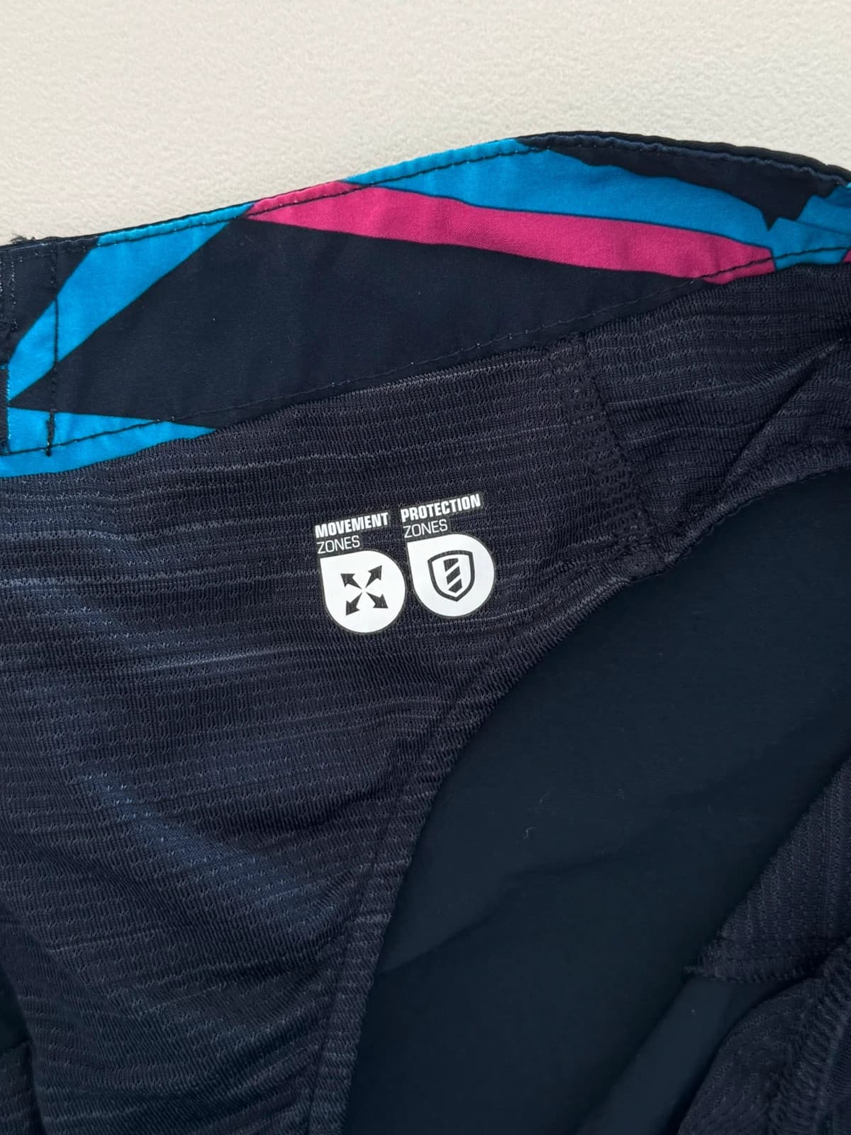 Short Reebok CrossFit bleu marine/noir graphique AMRAP taille XS - SK260696 - Photo 7/13