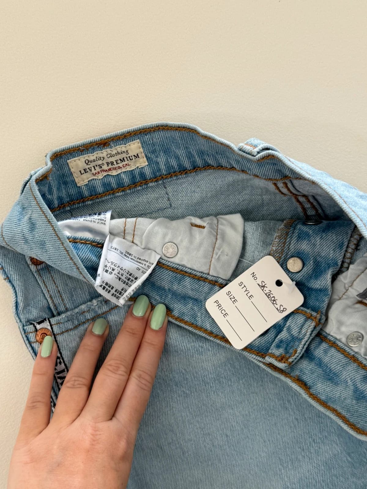 Short en jean Levi's 501 Premium bleu clair bandes logo taille W25/XS - SK260658 - Photo 3/14