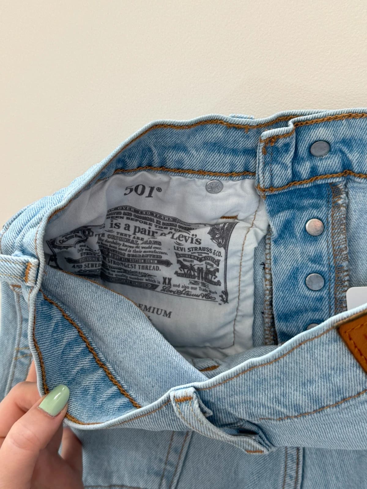 Short en jean Levi's 501 Premium bleu clair bandes logo taille W25/XS - SK260658 - Photo 4/14