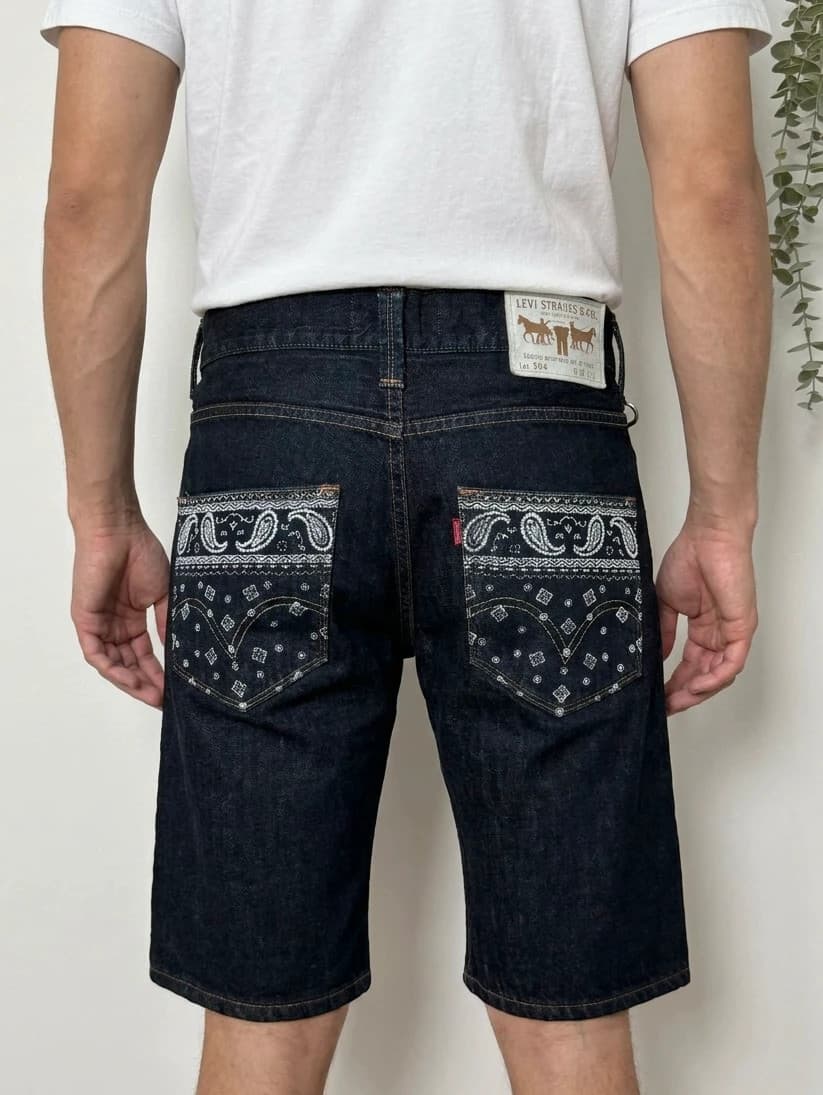 Short bermuda jean baggy Levi's 504 Straight paisley bandana taille W30/M - SK260645 - Photo 1/12
