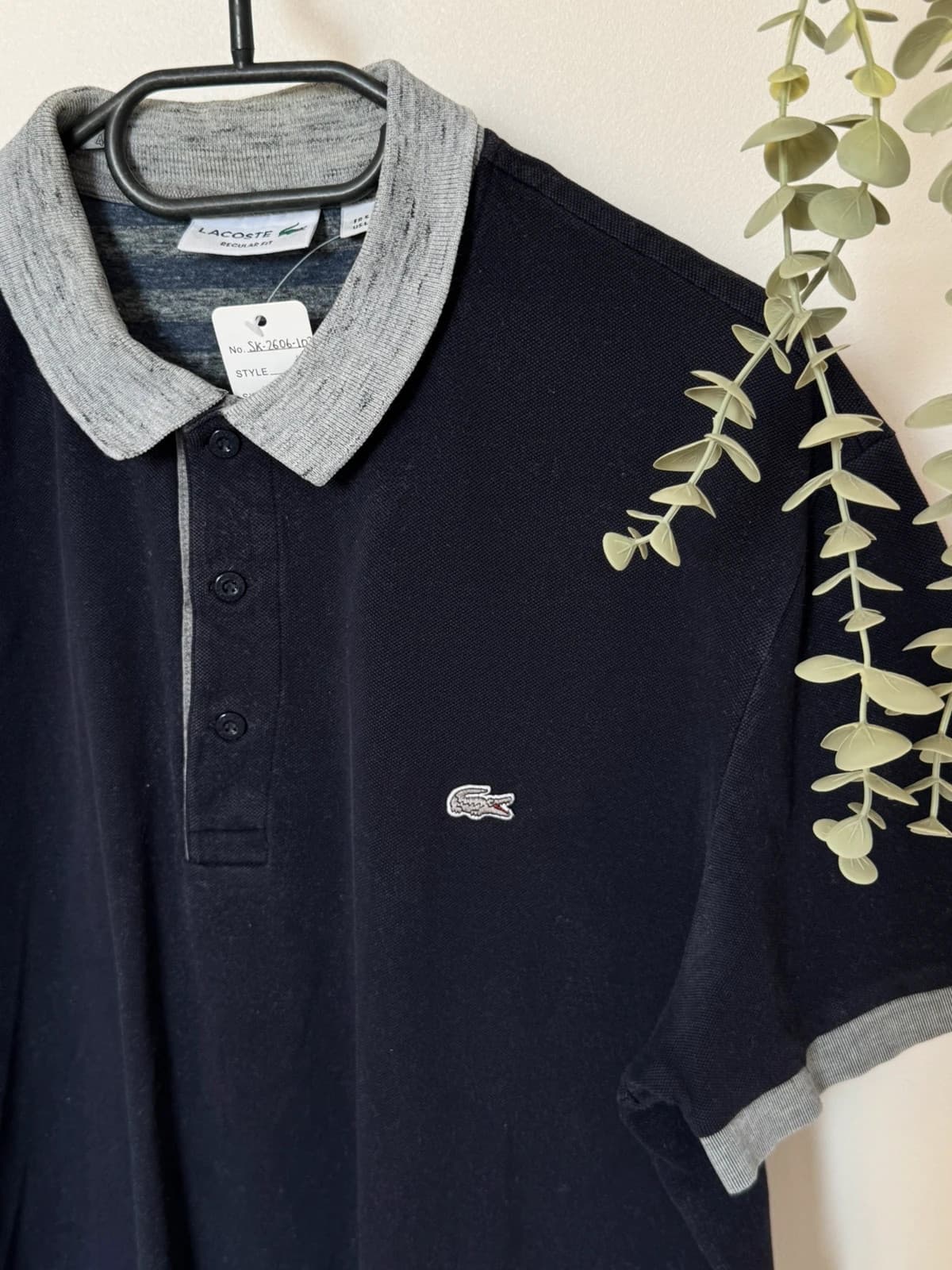 Lacoste regular fit polo piké tamsiai mėlynas su pilka apykakle, sidabriniu logotipu, dydis 5/L - SK2606103 – nuotrauka 4/10